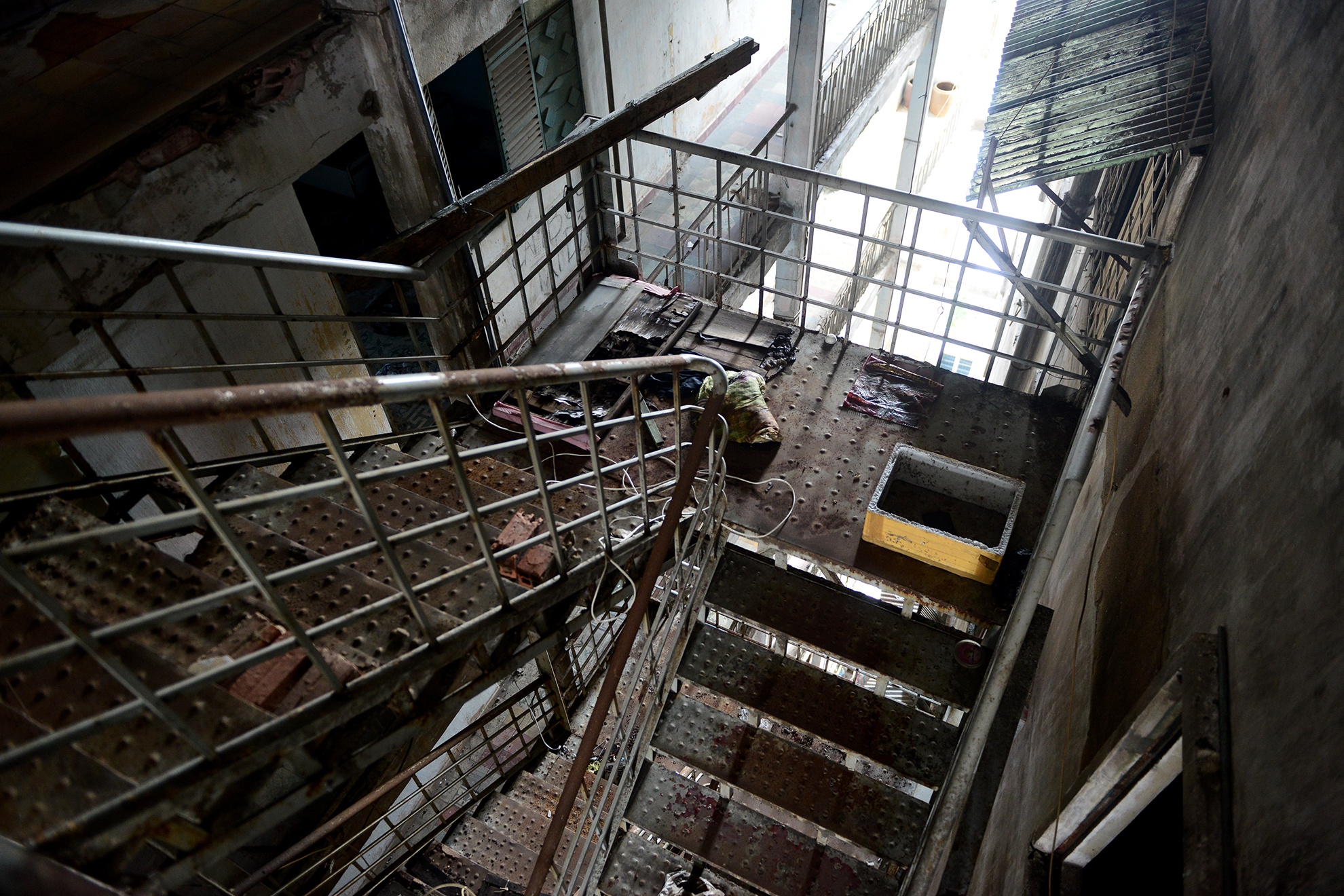 chung cu bi thu Dinh La Thang muon thao do anh 8