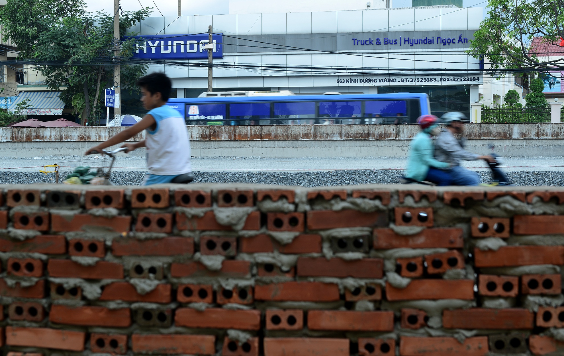 dan hoang mang vi nang duong qua cao anh 5