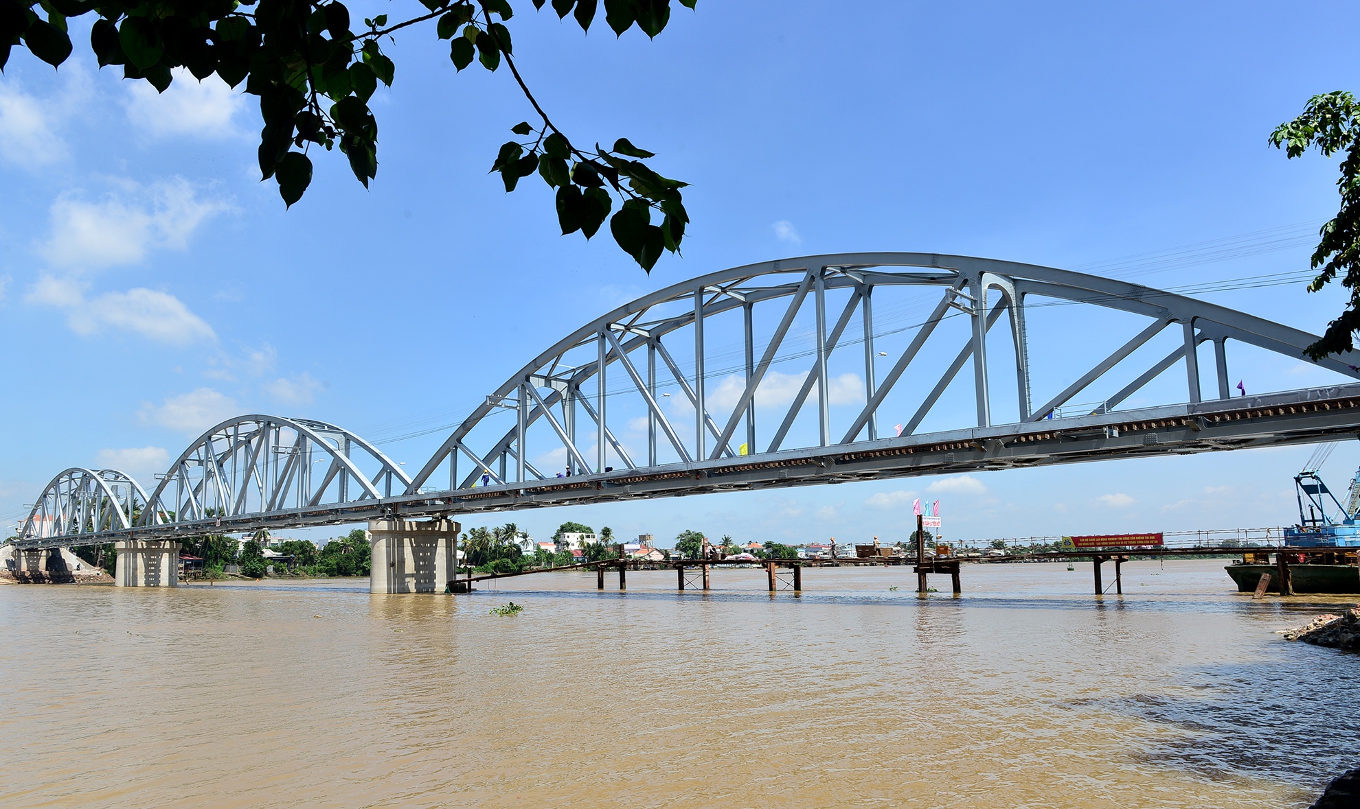 khanh thanh cau Ghenh anh 2