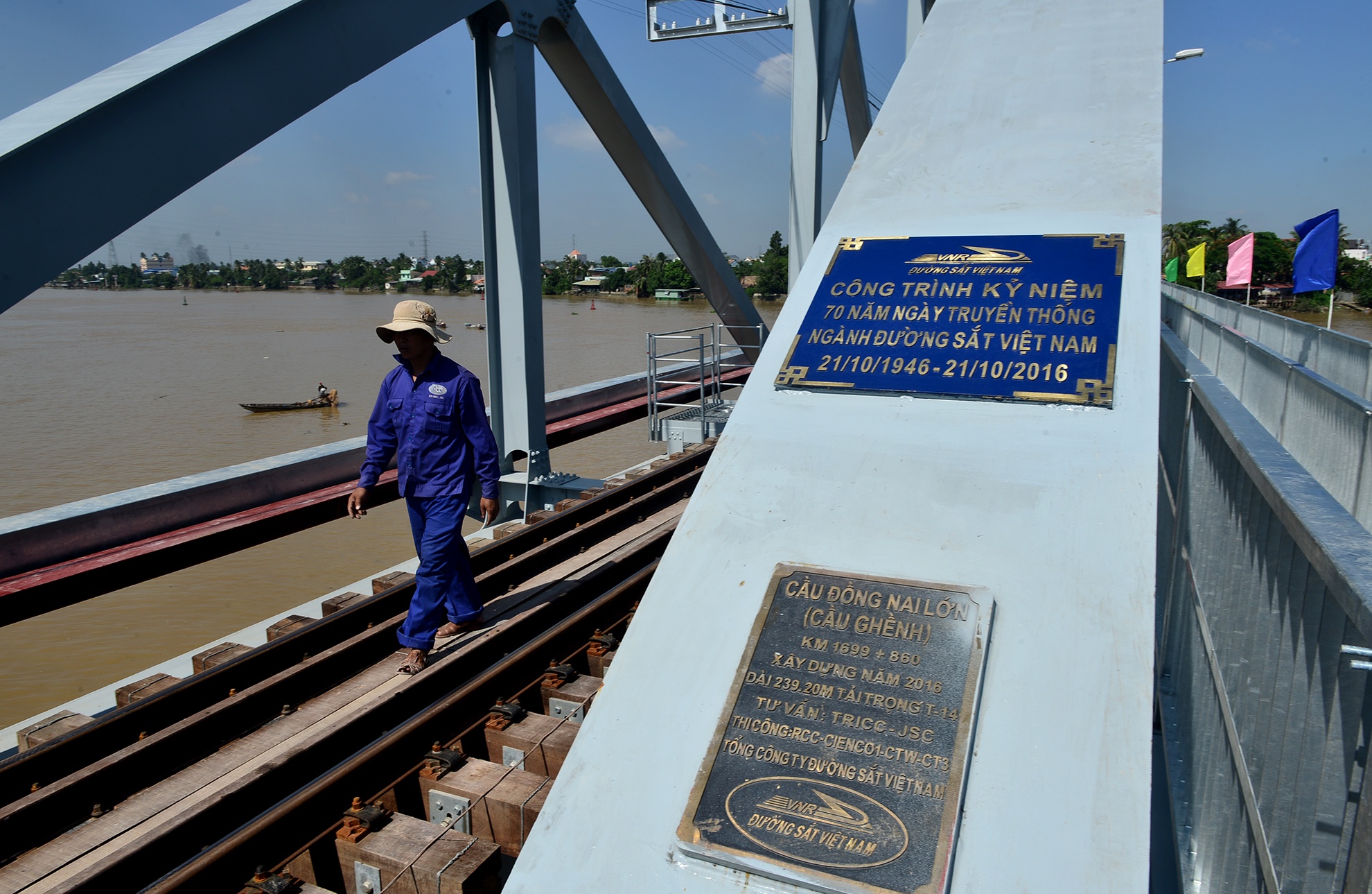 khanh thanh cau Ghenh anh 7