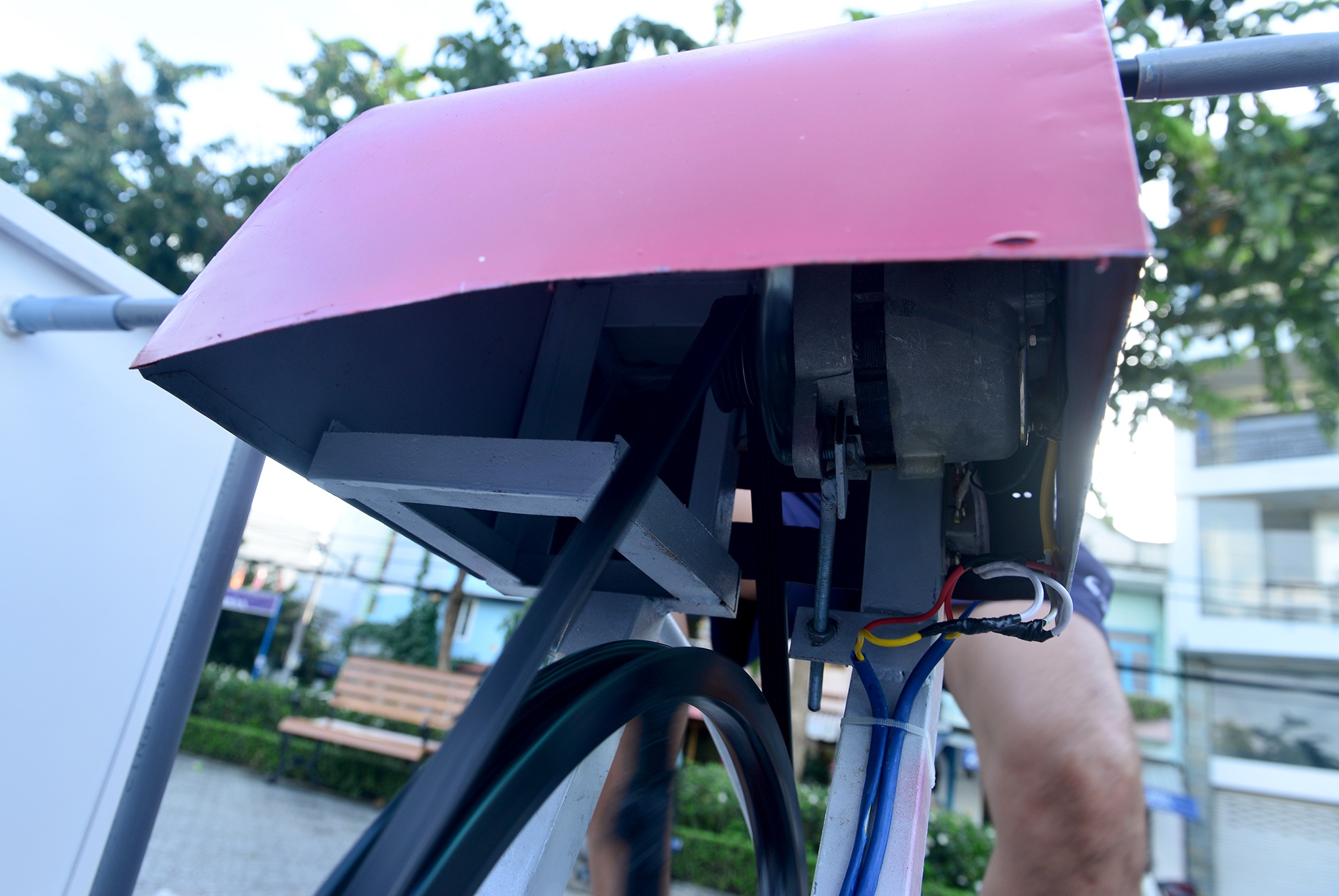 lap may tap the duc loc nuoc o Sai Gon anh 5