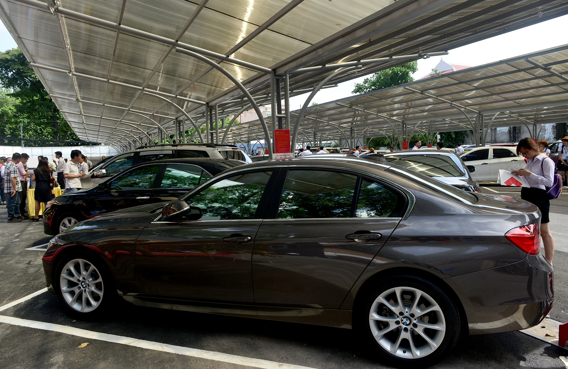 cho xe kieu My o Sai Gon anh 10