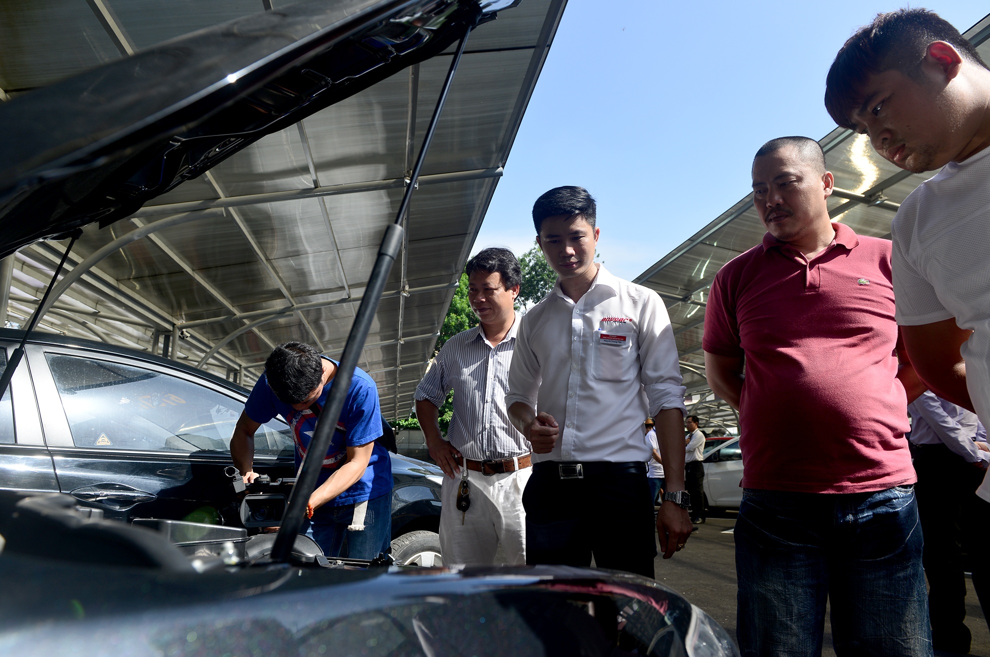 cho xe kieu My o Sai Gon anh 11