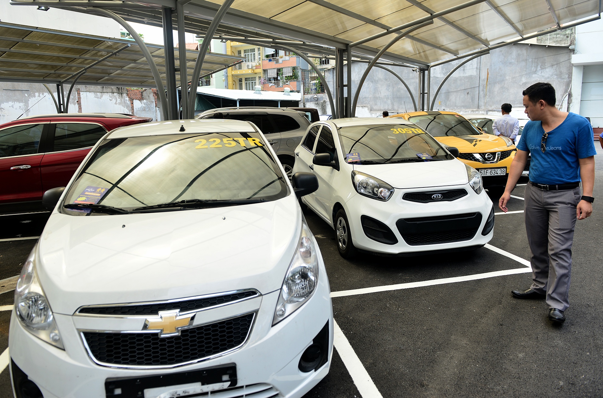 cho xe kieu My o Sai Gon anh 8