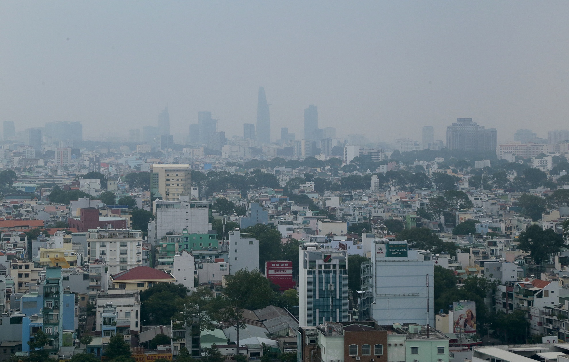 Sai Gon chim trong suong mu anh 1