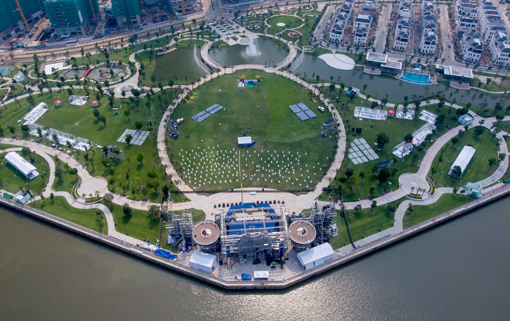 Toan canh cong vien 500 ty dong ven song Sai Gon hinh anh