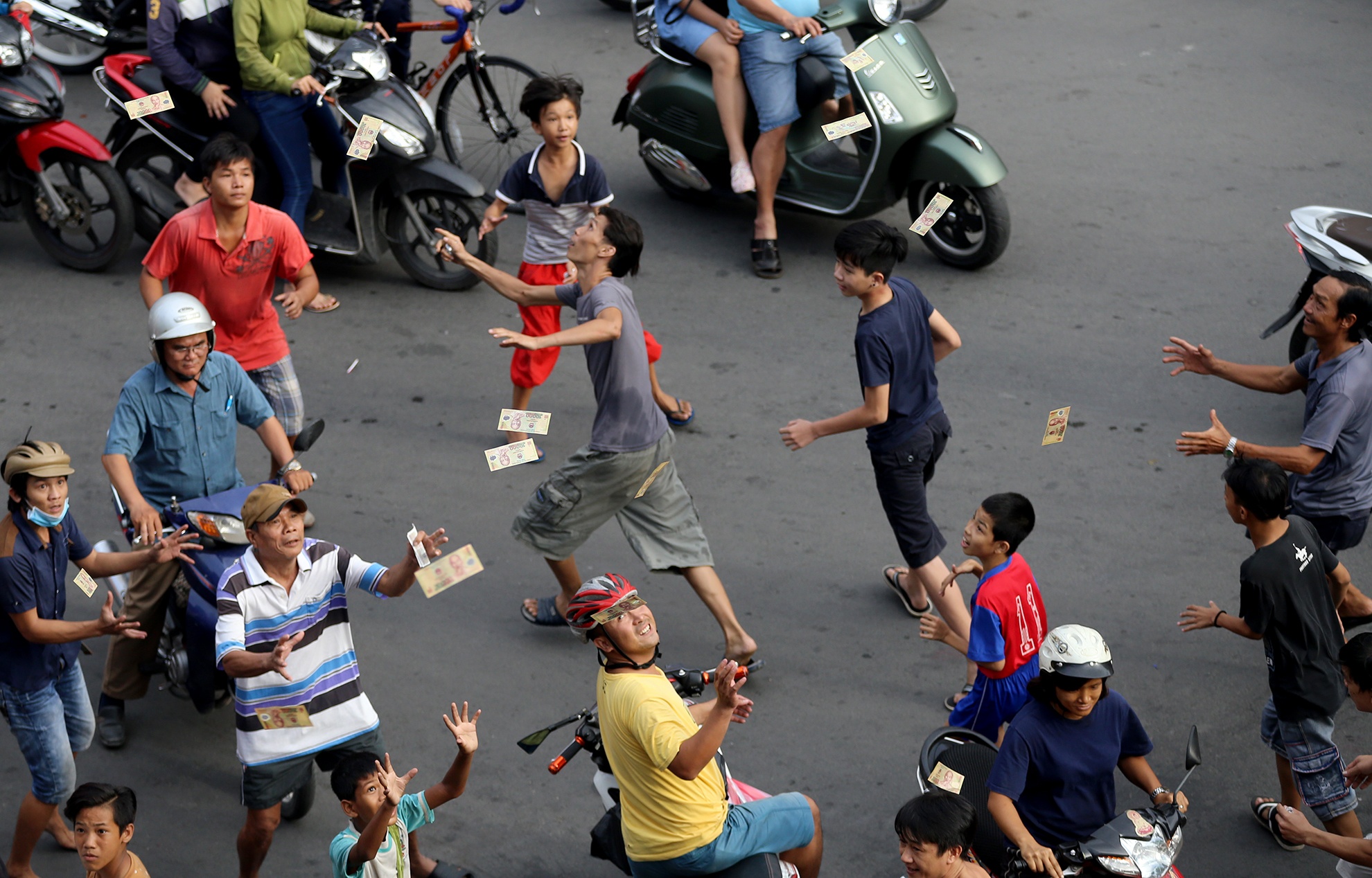 hang tram nguoi cuop co hon o Sai Gon anh 13