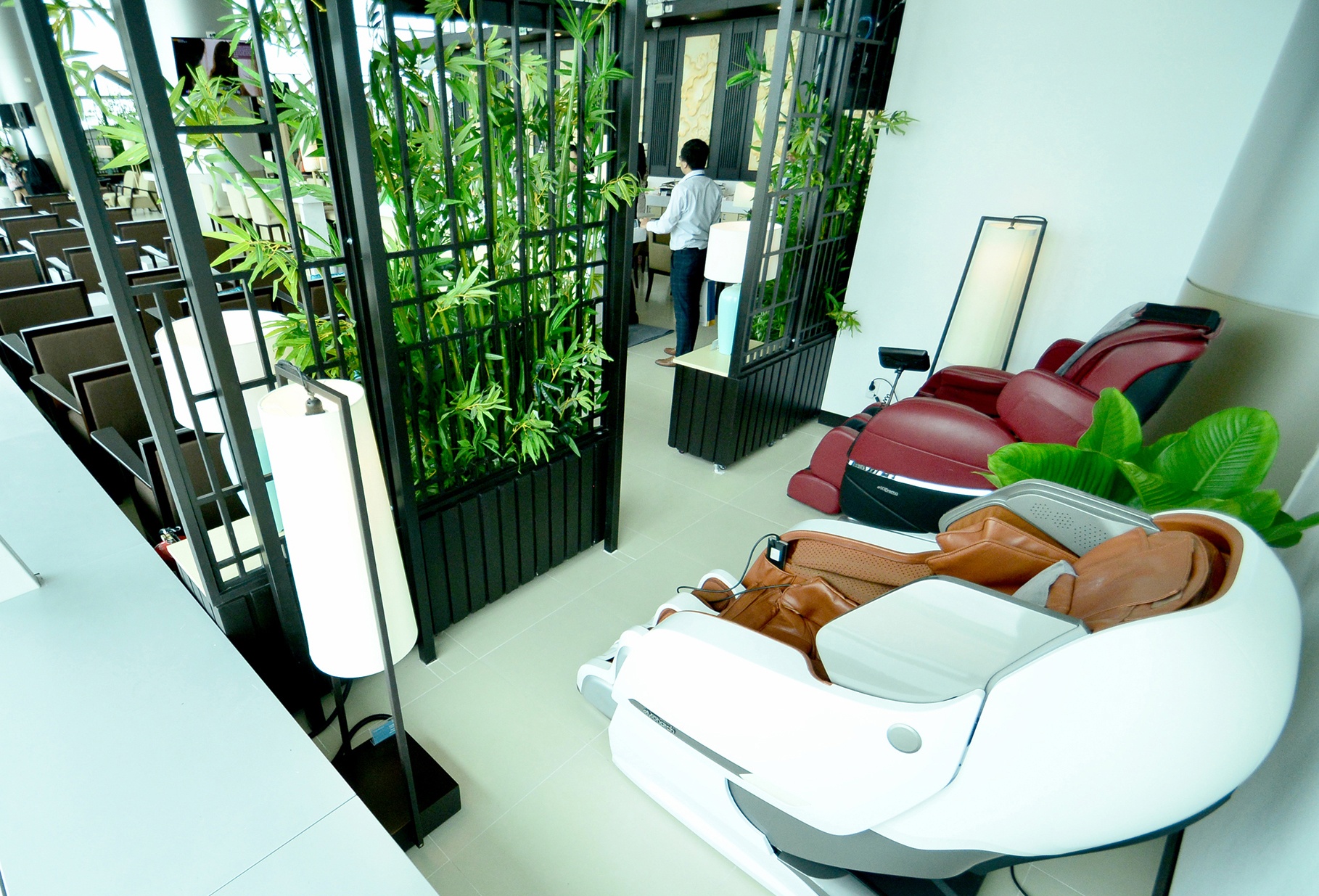 Phong cho hang sang moi tai san bay Tan Son Nhat hinh anh