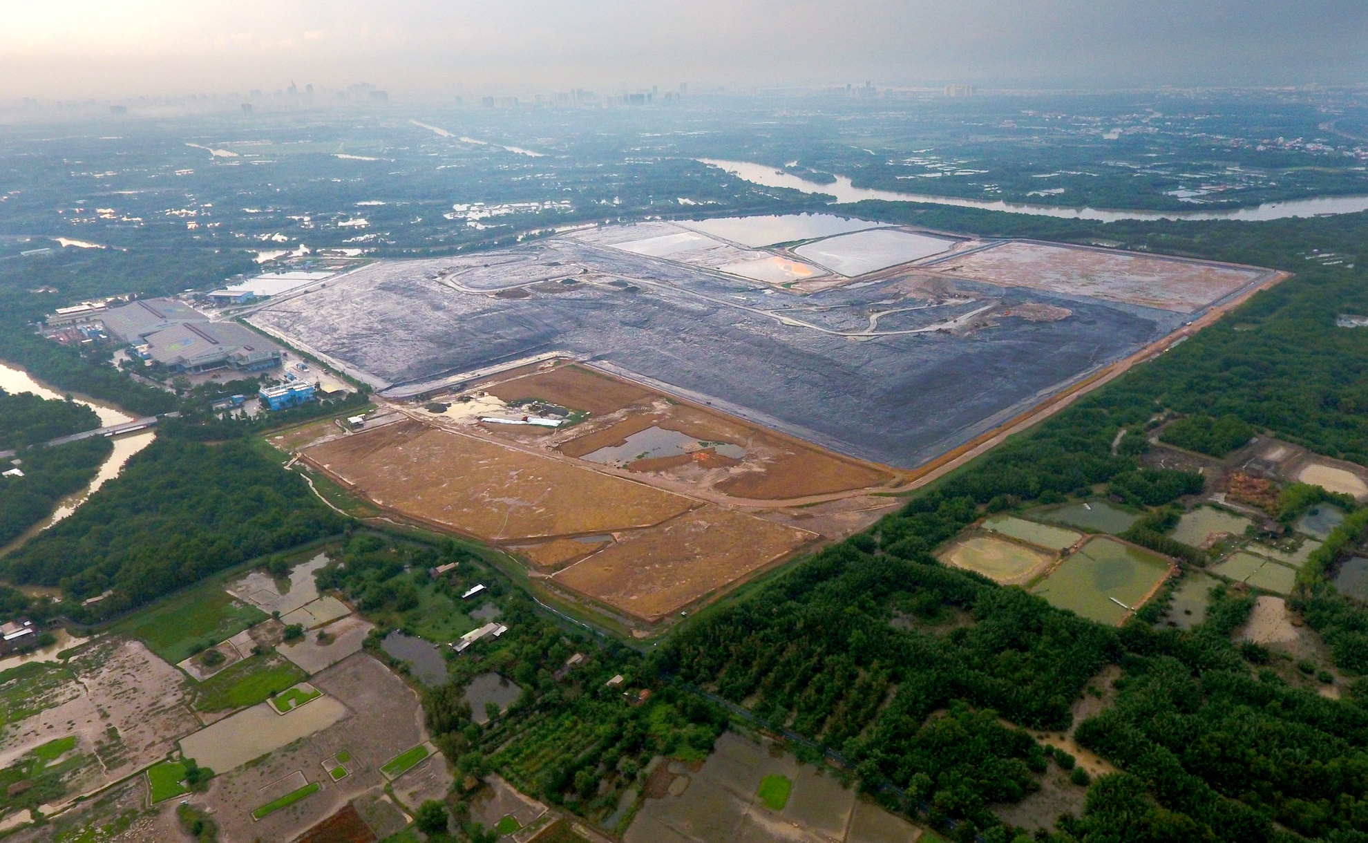 nui rac Da Phuoc boc mui nong nac anh 1