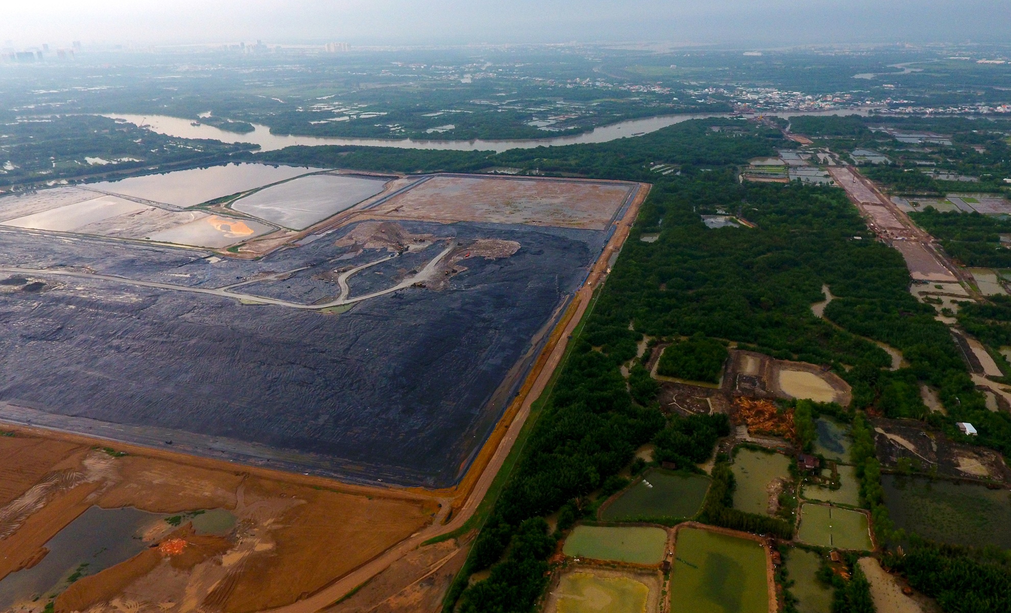 dan kho so vi bai rac Da Phuoc anh 1