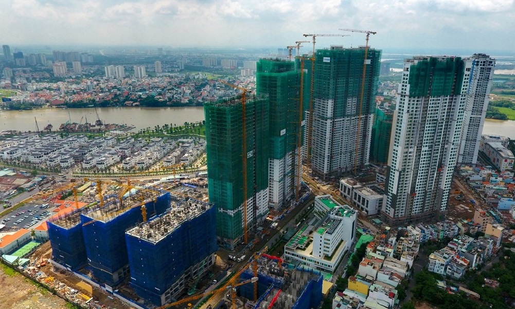 Cao oc chen chan o cua ngo Sai Gon hinh anh