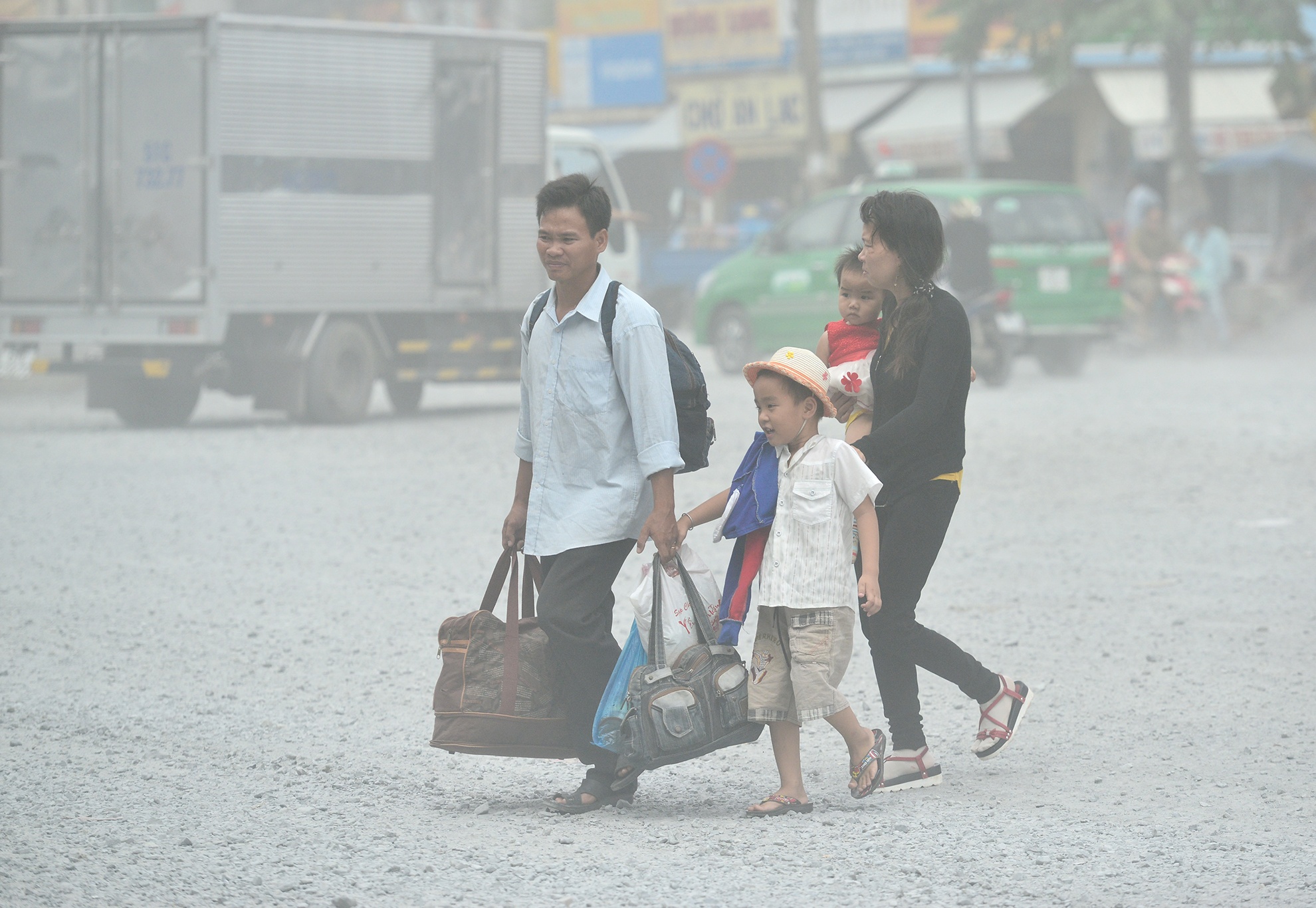 bui mit mui o cua ngo phia Tay Sai Gon anh 8