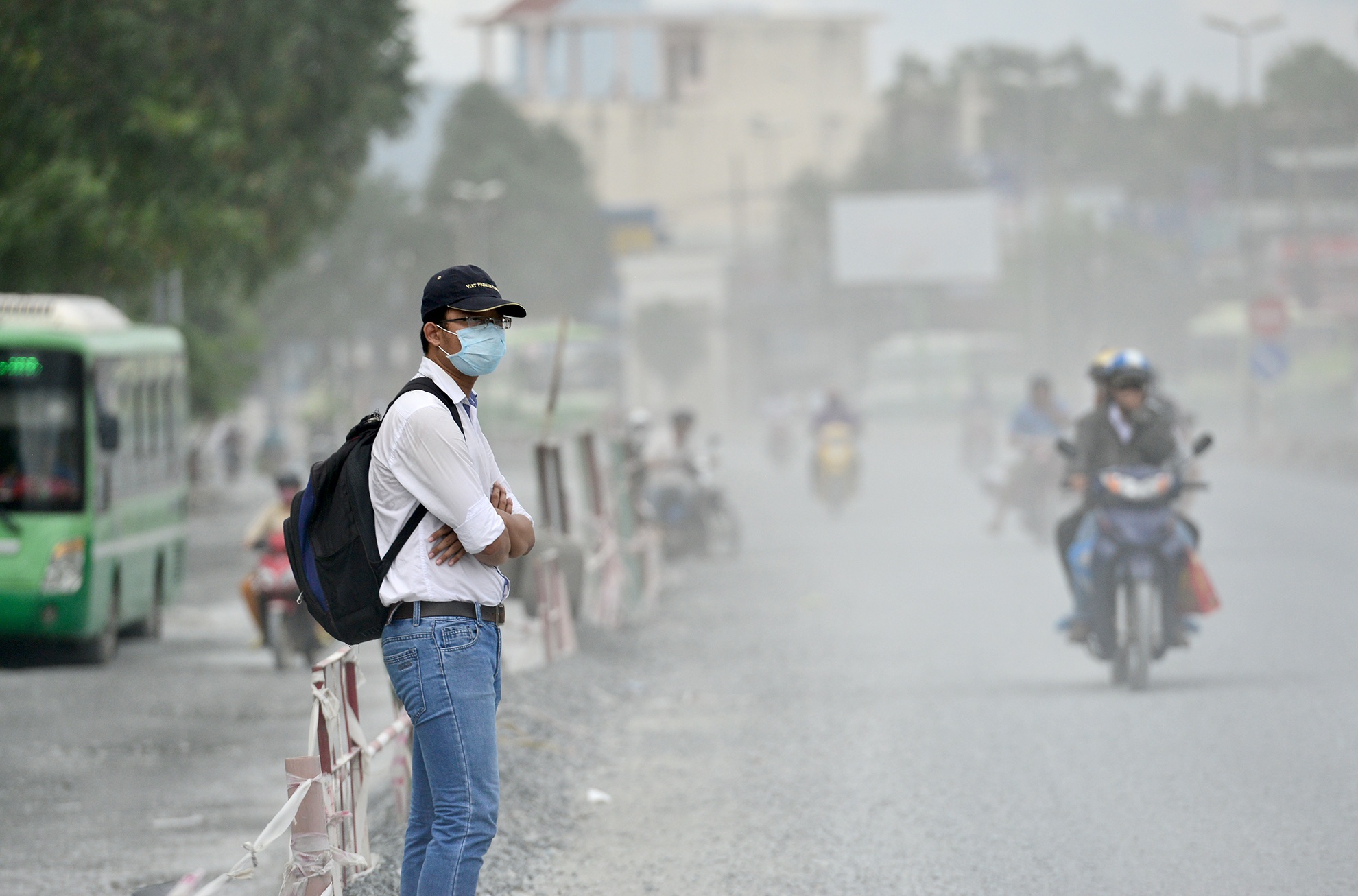 bui mit mui o cua ngo phia Tay Sai Gon anh 9