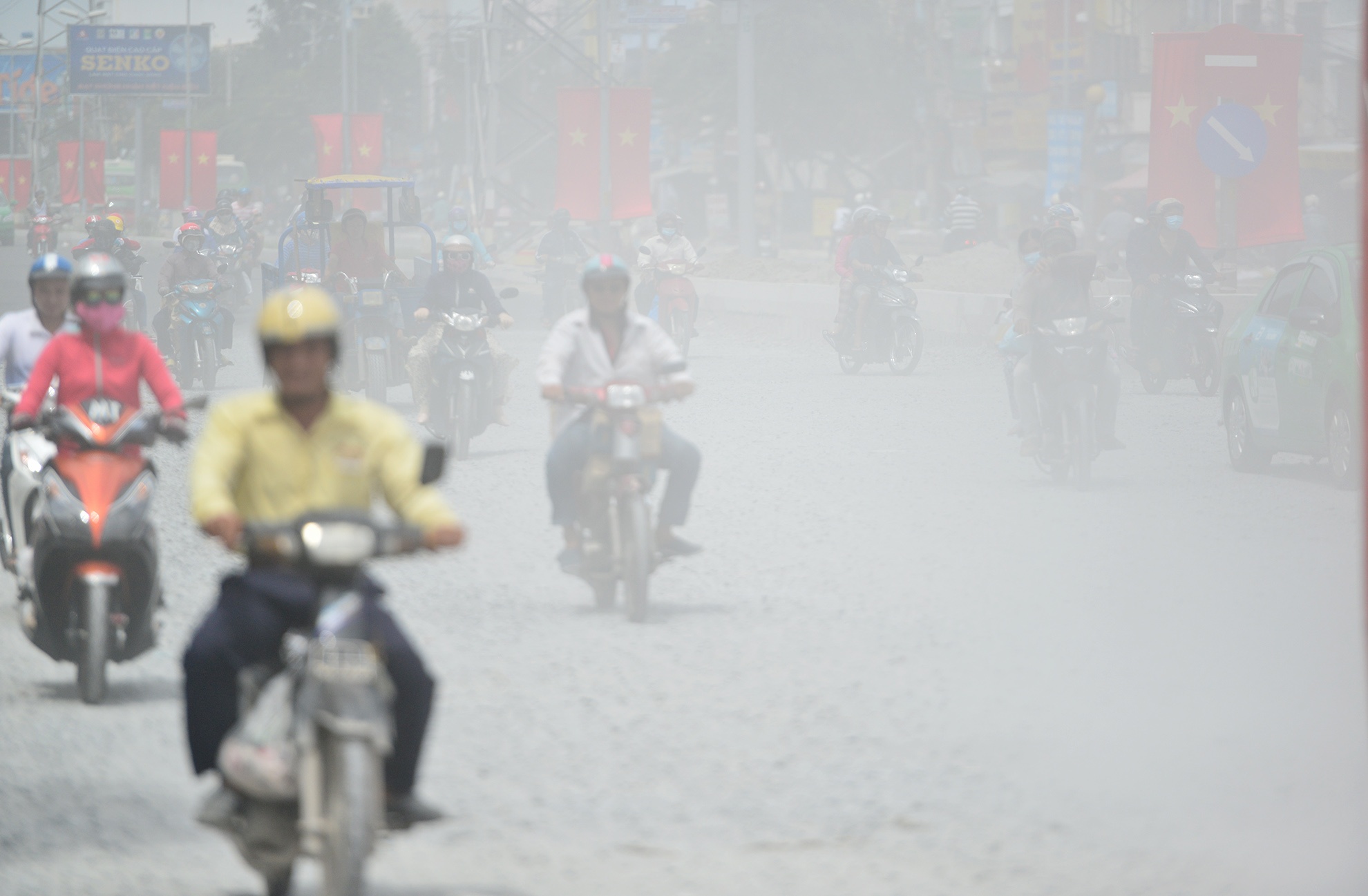 bui mit mui o cua ngo phia Tay Sai Gon anh 3