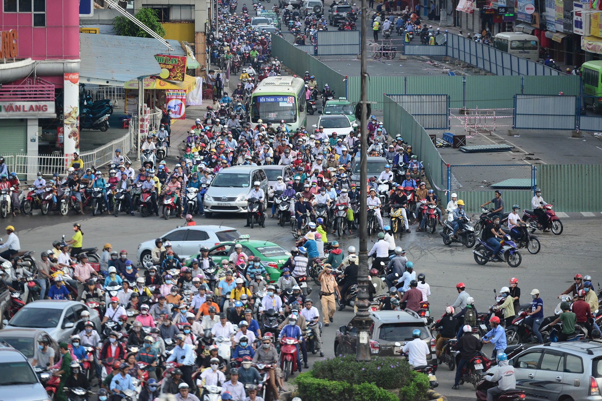 xe co chon chan nhieu gio vi lo cot anh 3