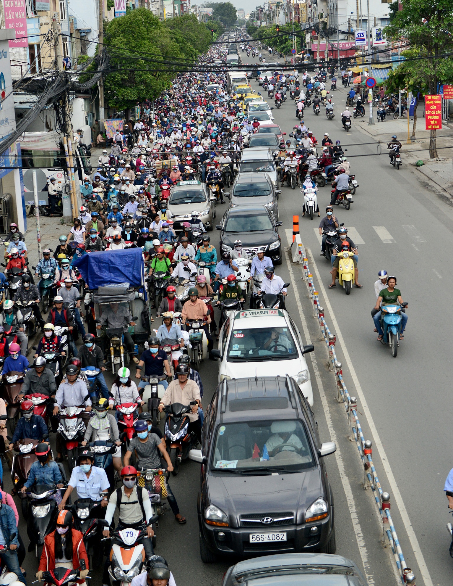 xe co chon chan nhieu gio vi lo cot anh 7