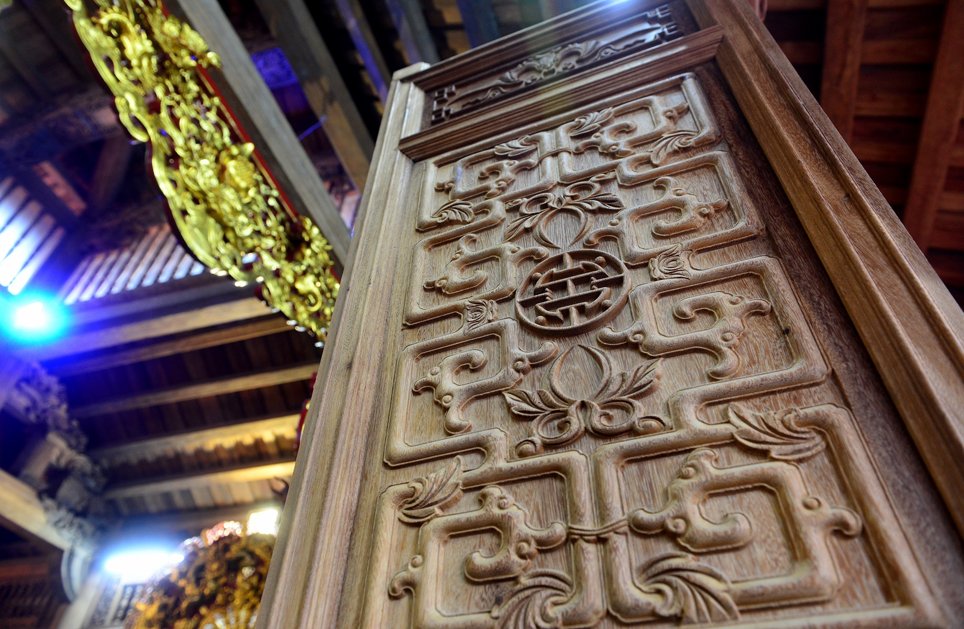 nha tho to cua Hoai Linh anh 11