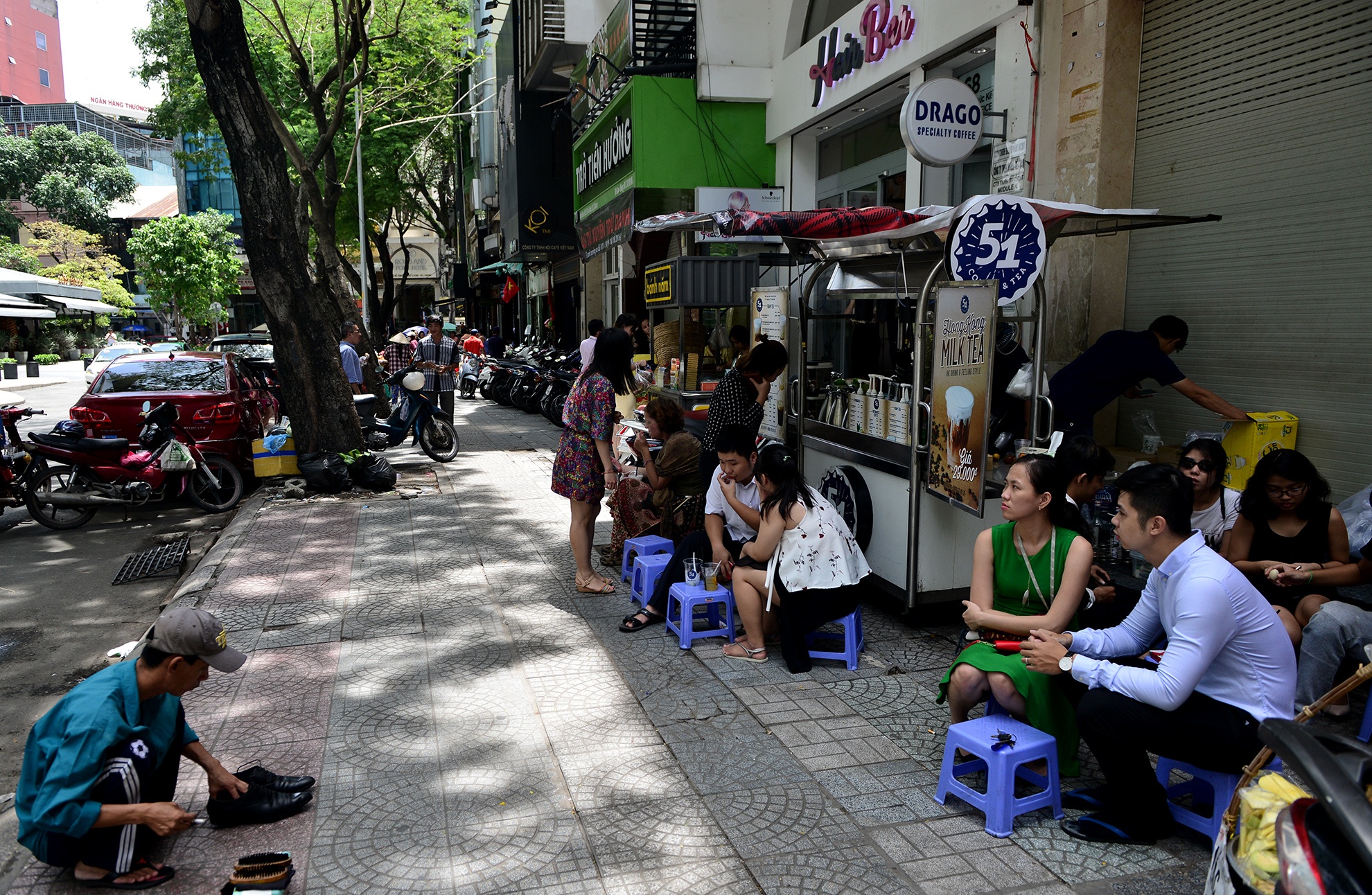 tu giac dat vang pho di bo Sai Gon anh 18