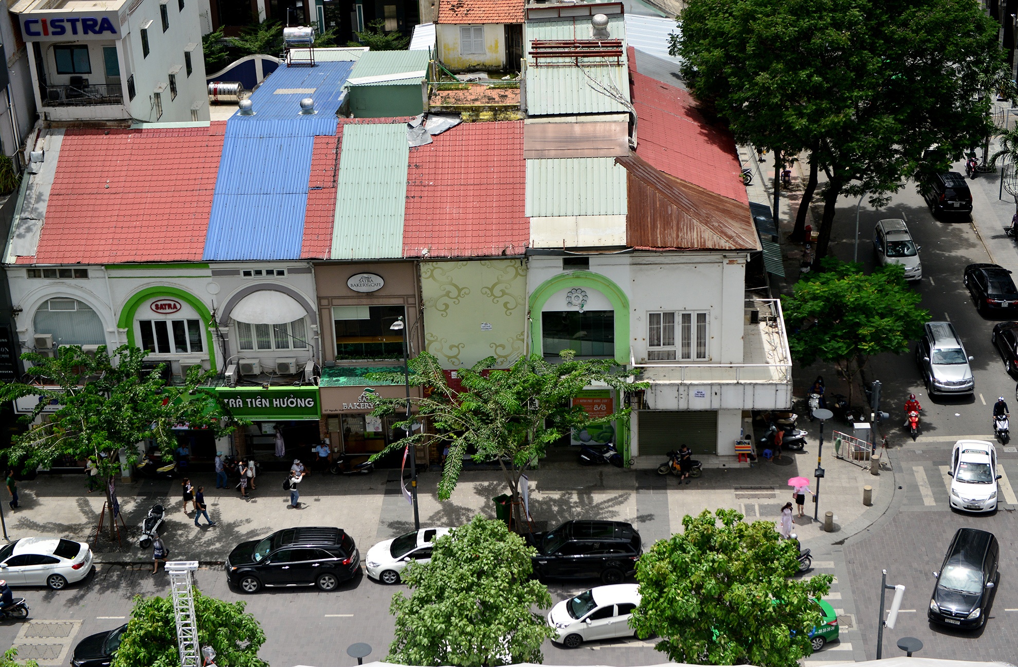 tu giac dat vang pho di bo Sai Gon anh 5