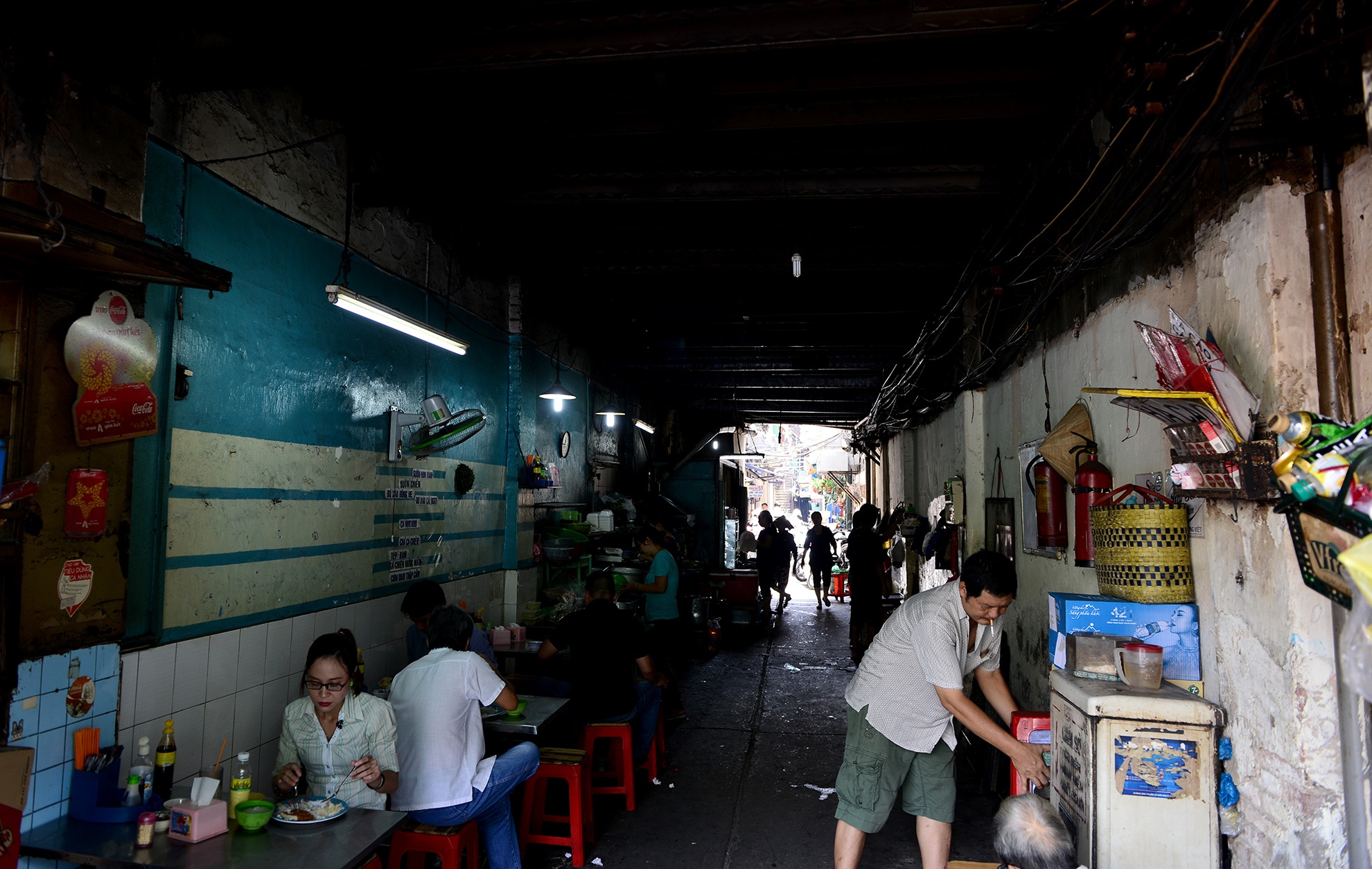 tu giac dat vang pho di bo Sai Gon anh 10