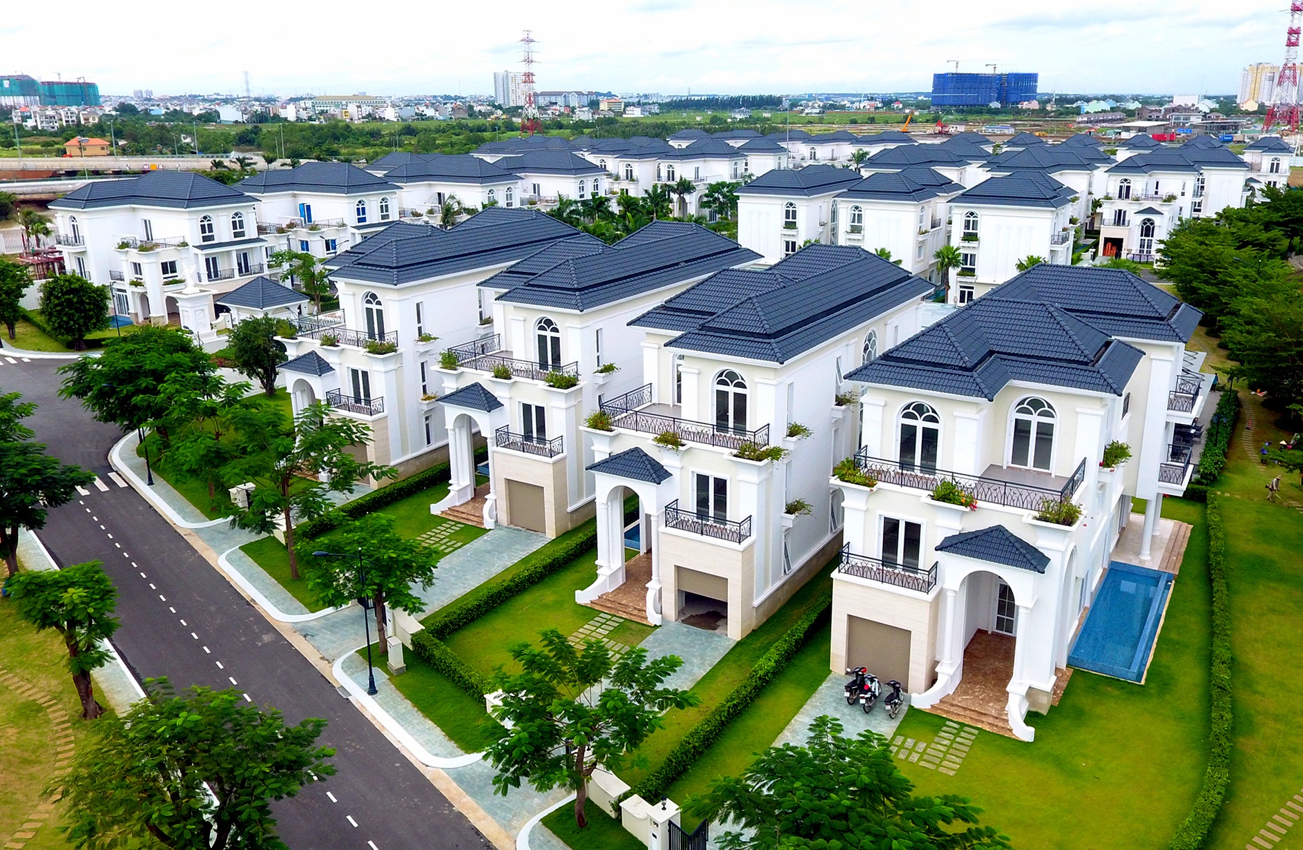 biet thu chen chan o phia dong Sai Gon anh 2