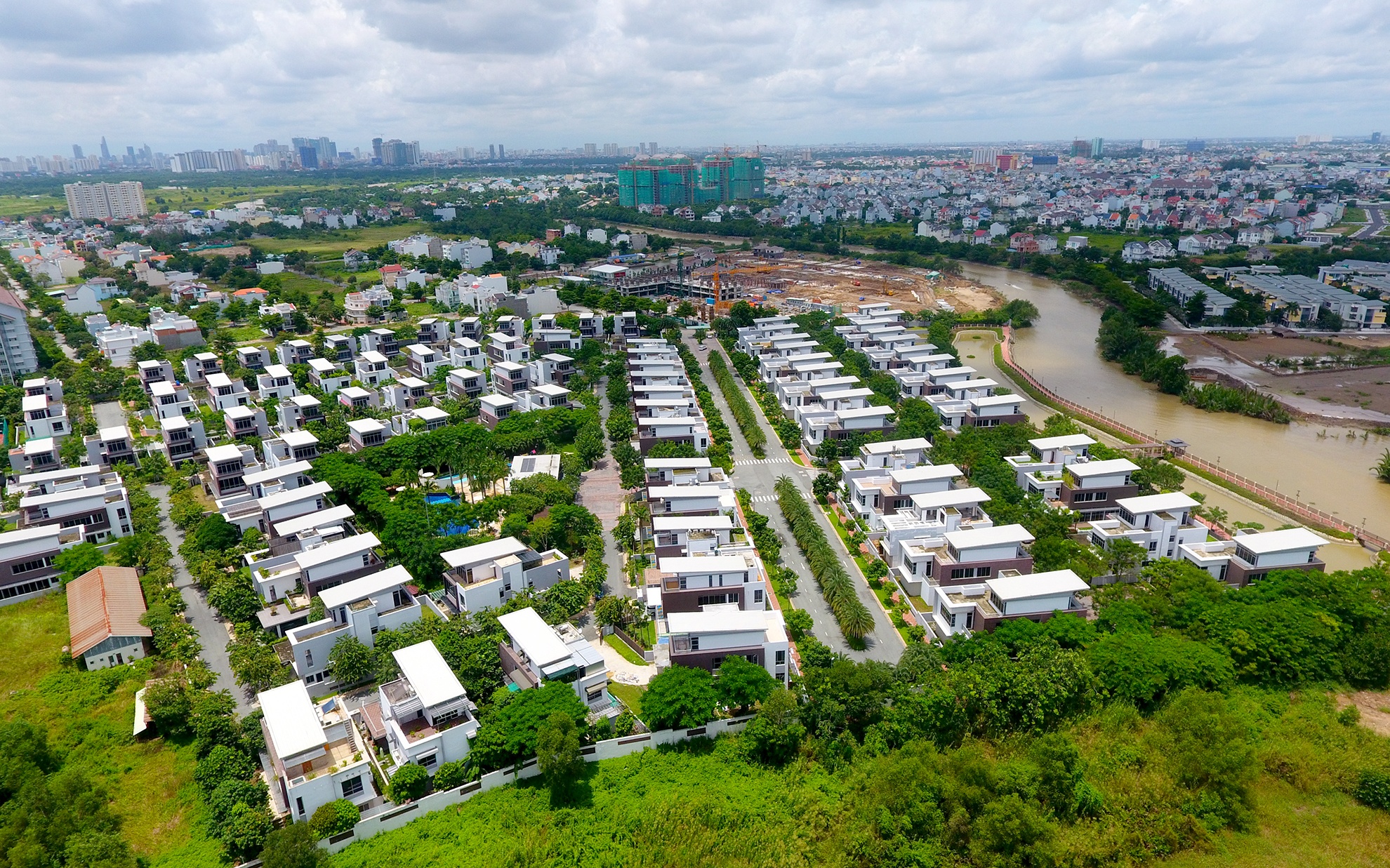 biet thu chen chan o phia dong Sai Gon anh 8