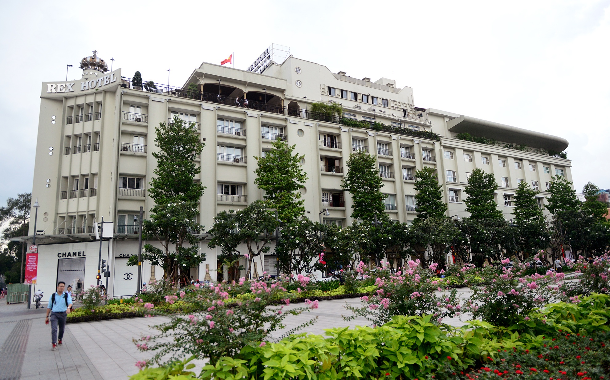 cong trinh kien truc co tren pho di bo Sai Gon anh 5