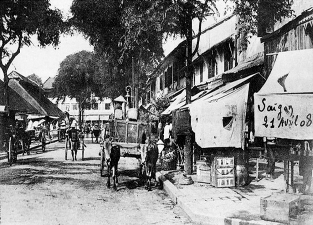 pho di bo Nguyen Hue xua va nay anh 15