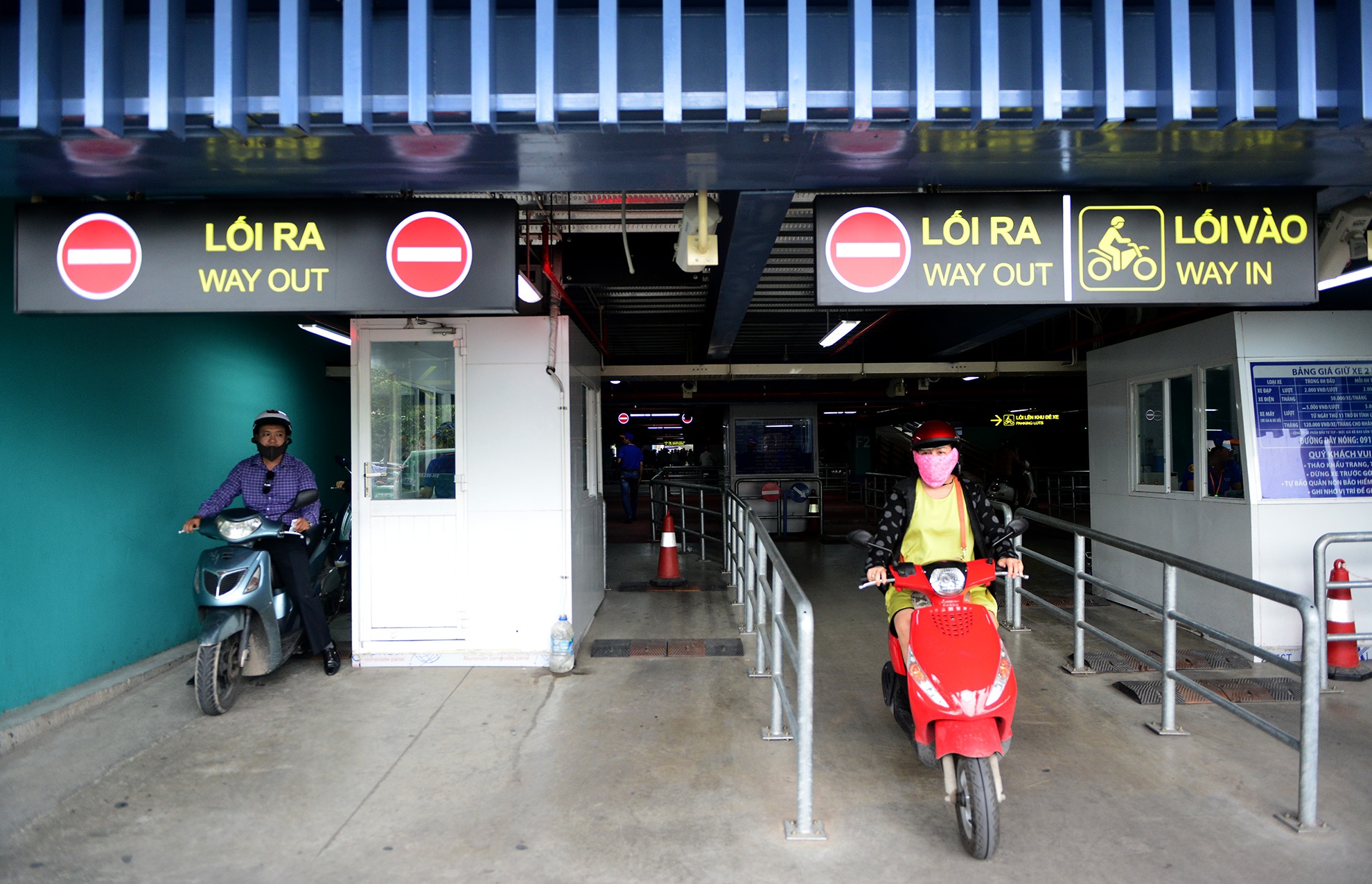 nha giu xe san bay Tan Son Nhat anh 9