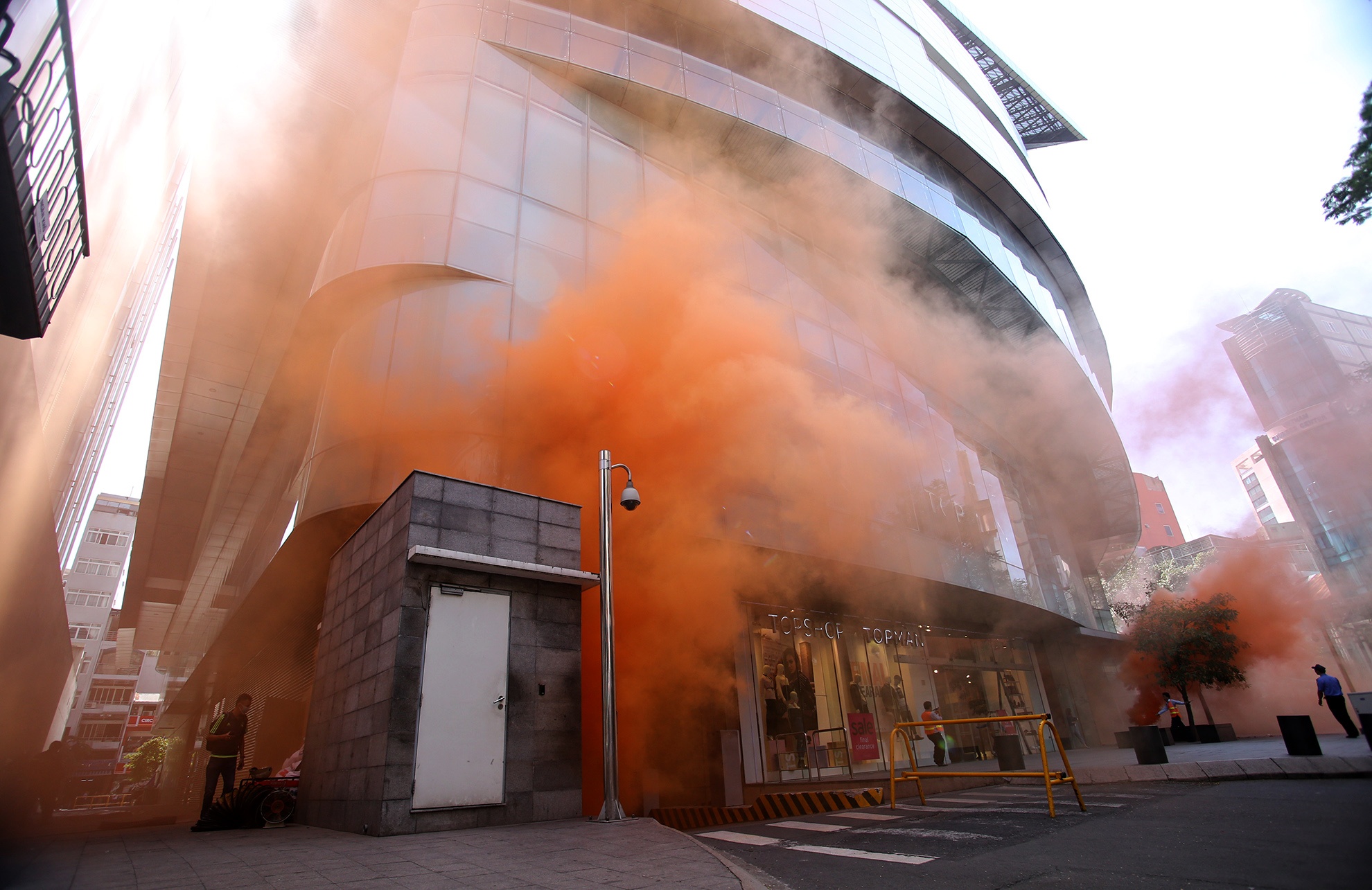 Chua chay ham de xe toa nha Bitexco anh 1