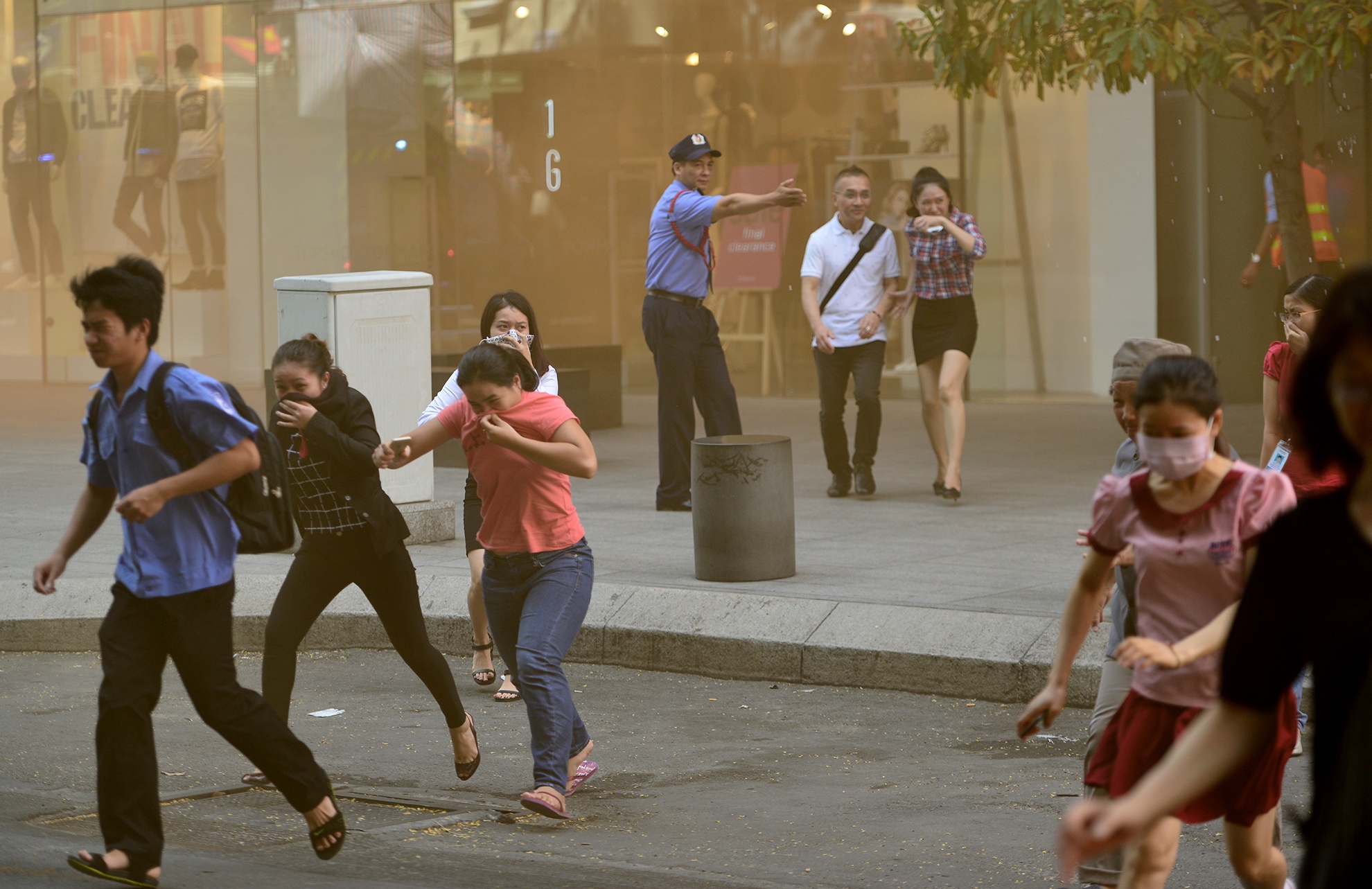 Chua chay ham de xe toa nha Bitexco anh 3