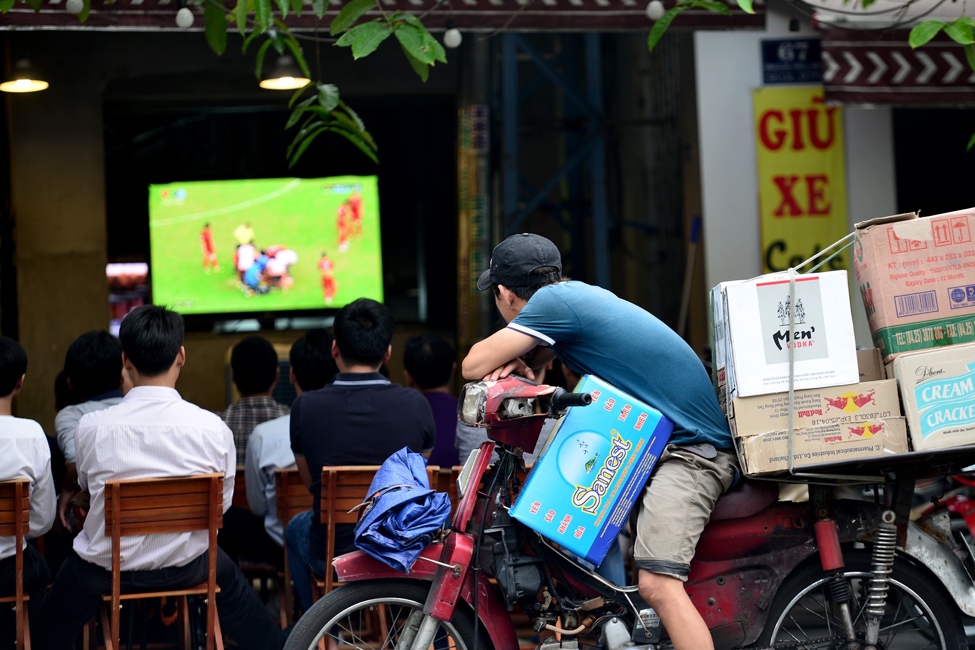 tran dau giua tuyen Viet Nam va Malaysia AFF Cup anh 13