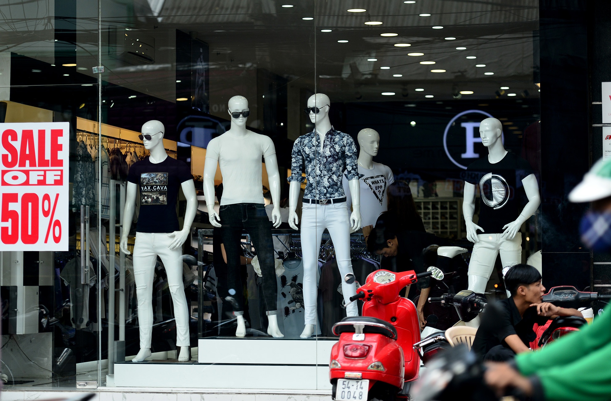 Black Friday o Sai Gon anh 19