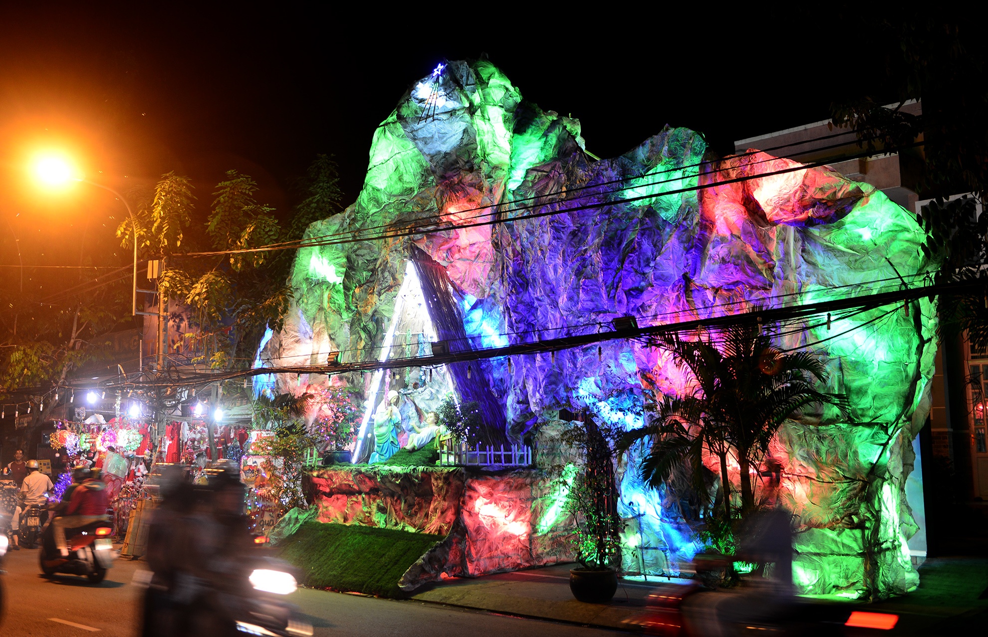 Khong khi Giang sinh o Sai Gon anh 6