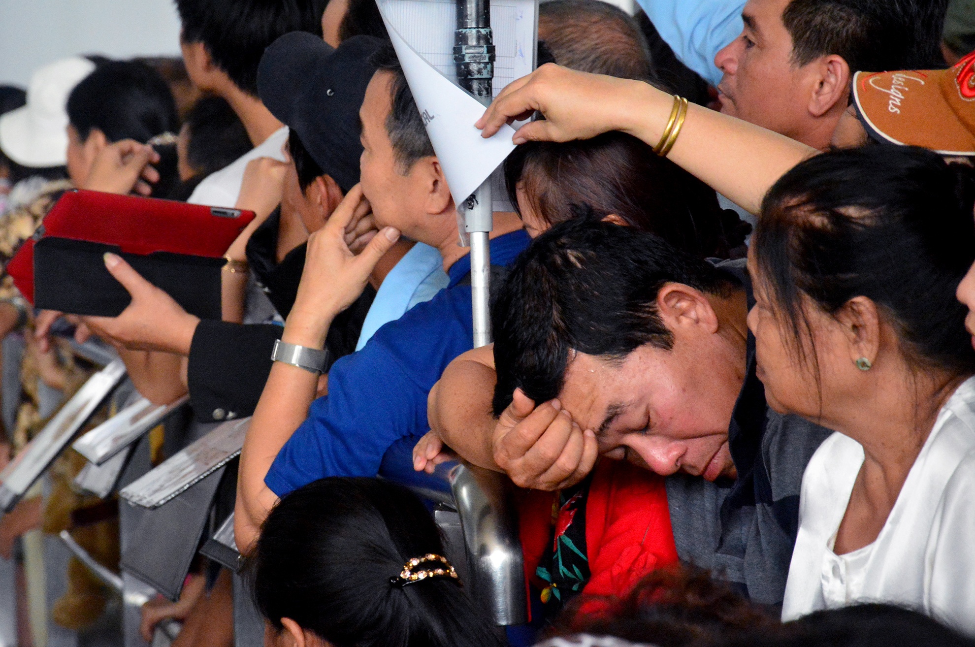 Hinh anh xau xi chi co o Tan Son Nhat anh 9