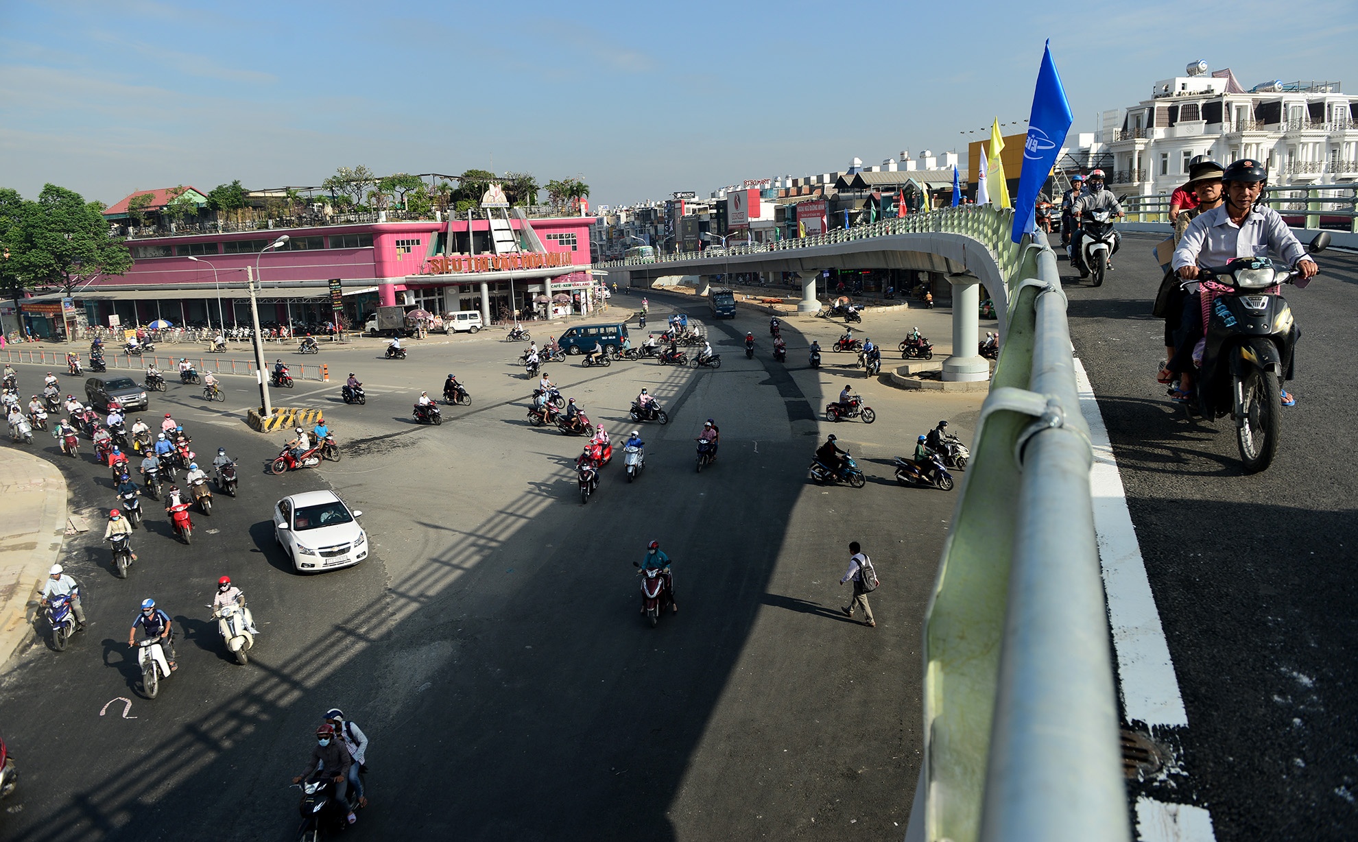 thong xe cau vuot nga sau Go Vap anh 6