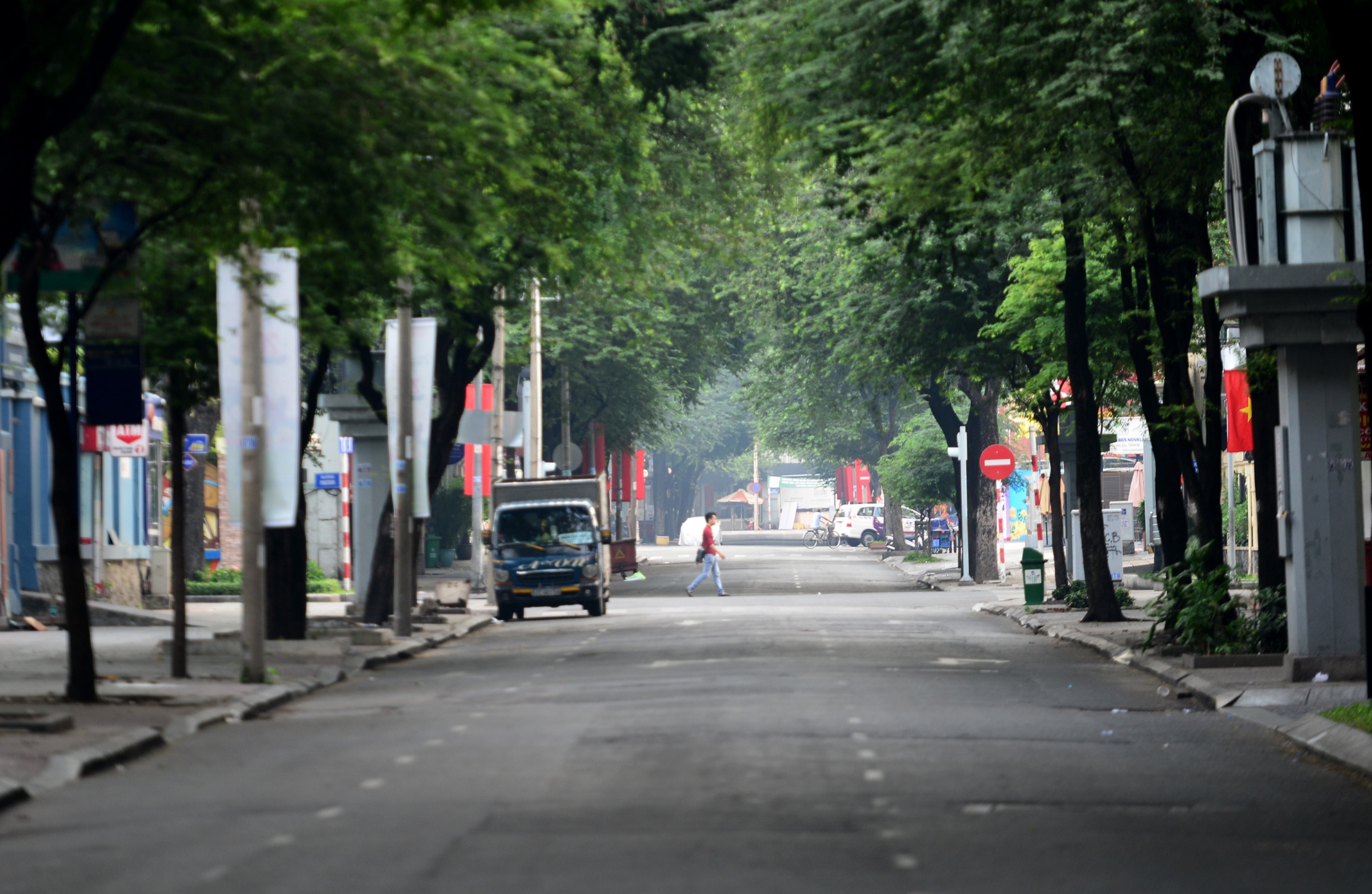 giao thong Sai Gon truoc va ngay mong 1 Tet anh 10