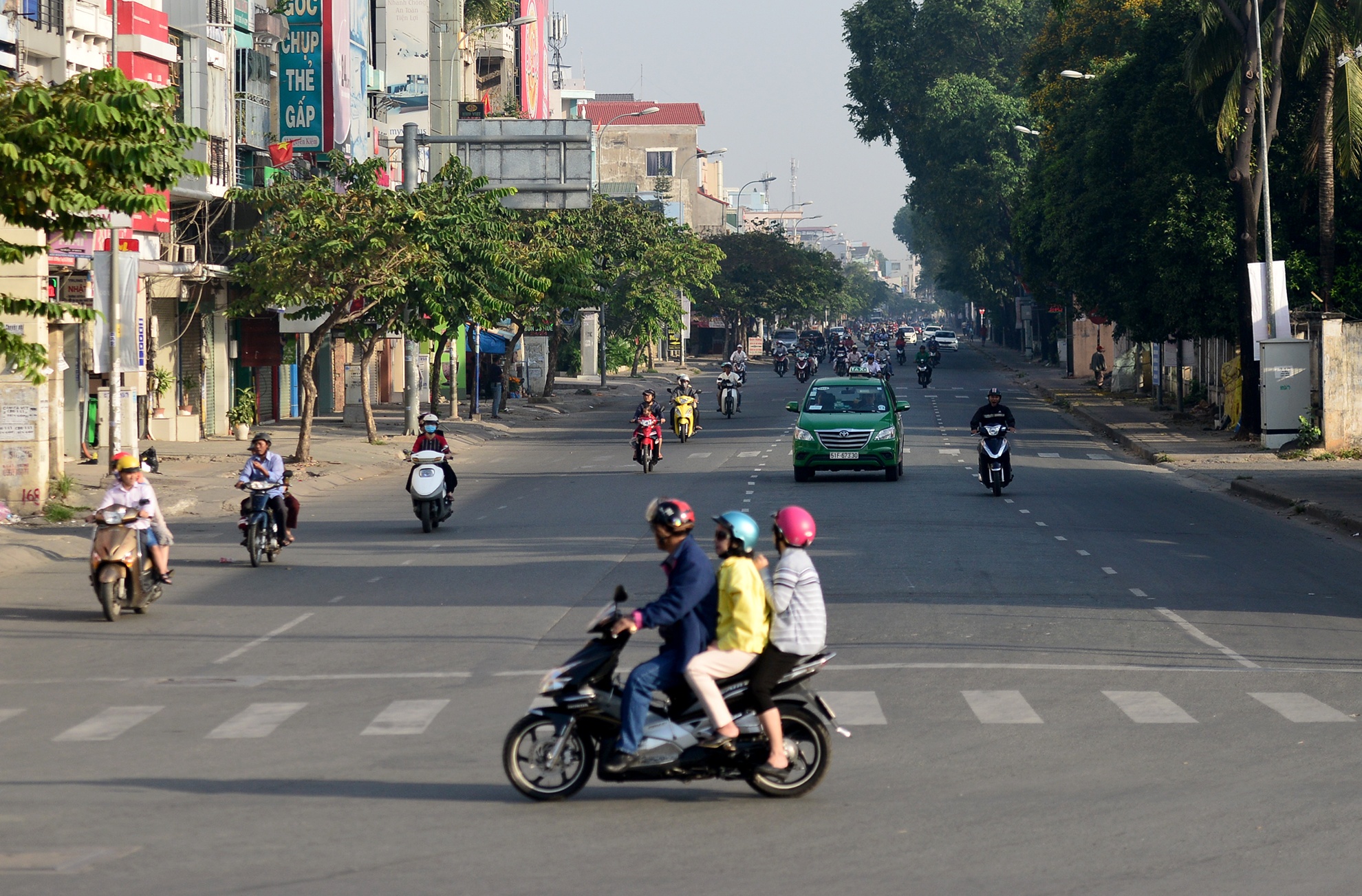 giao thong Sai Gon truoc va ngay mong 1 Tet anh 20