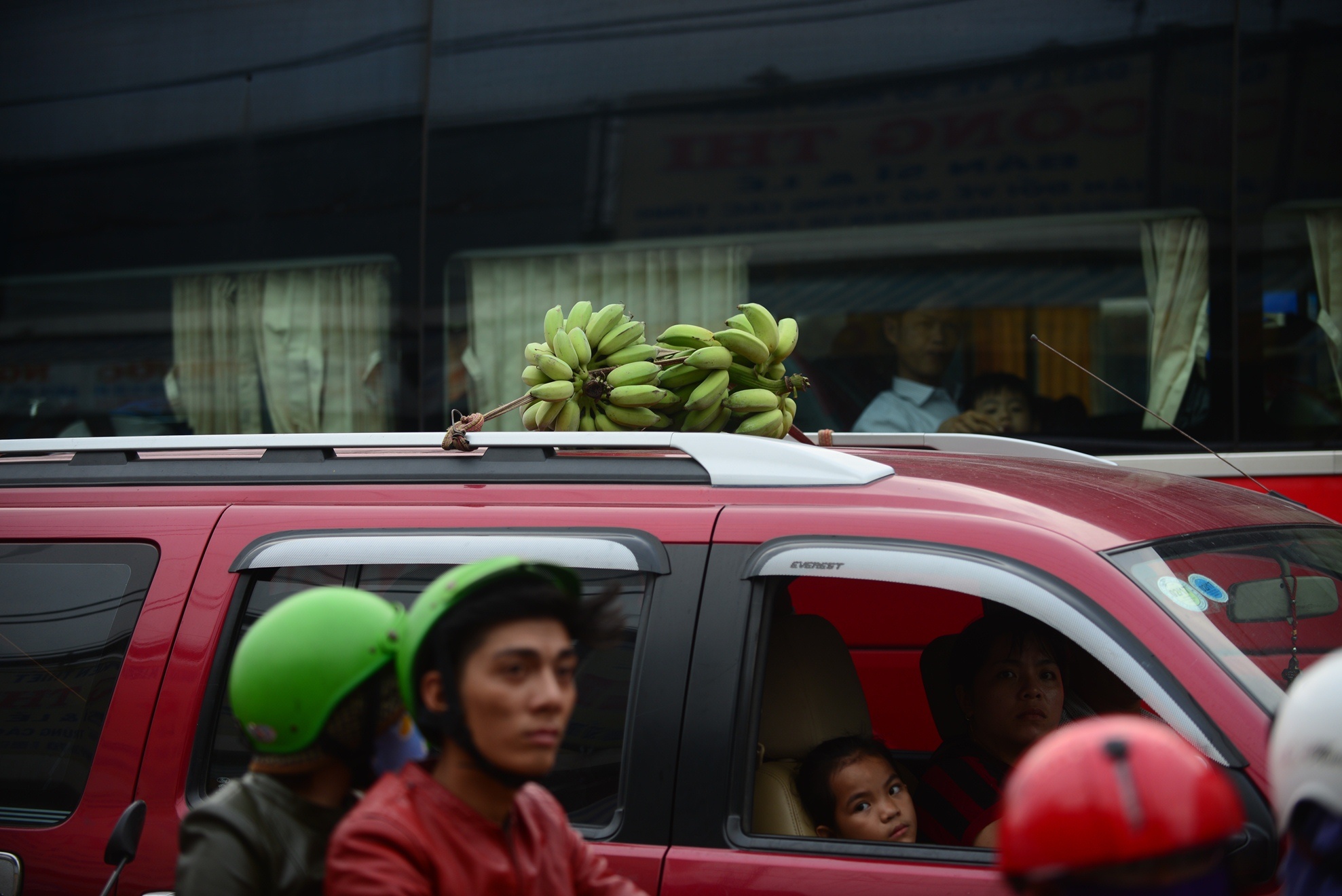 nguoi dan tro lai Sai Gon sau Tet anh 2