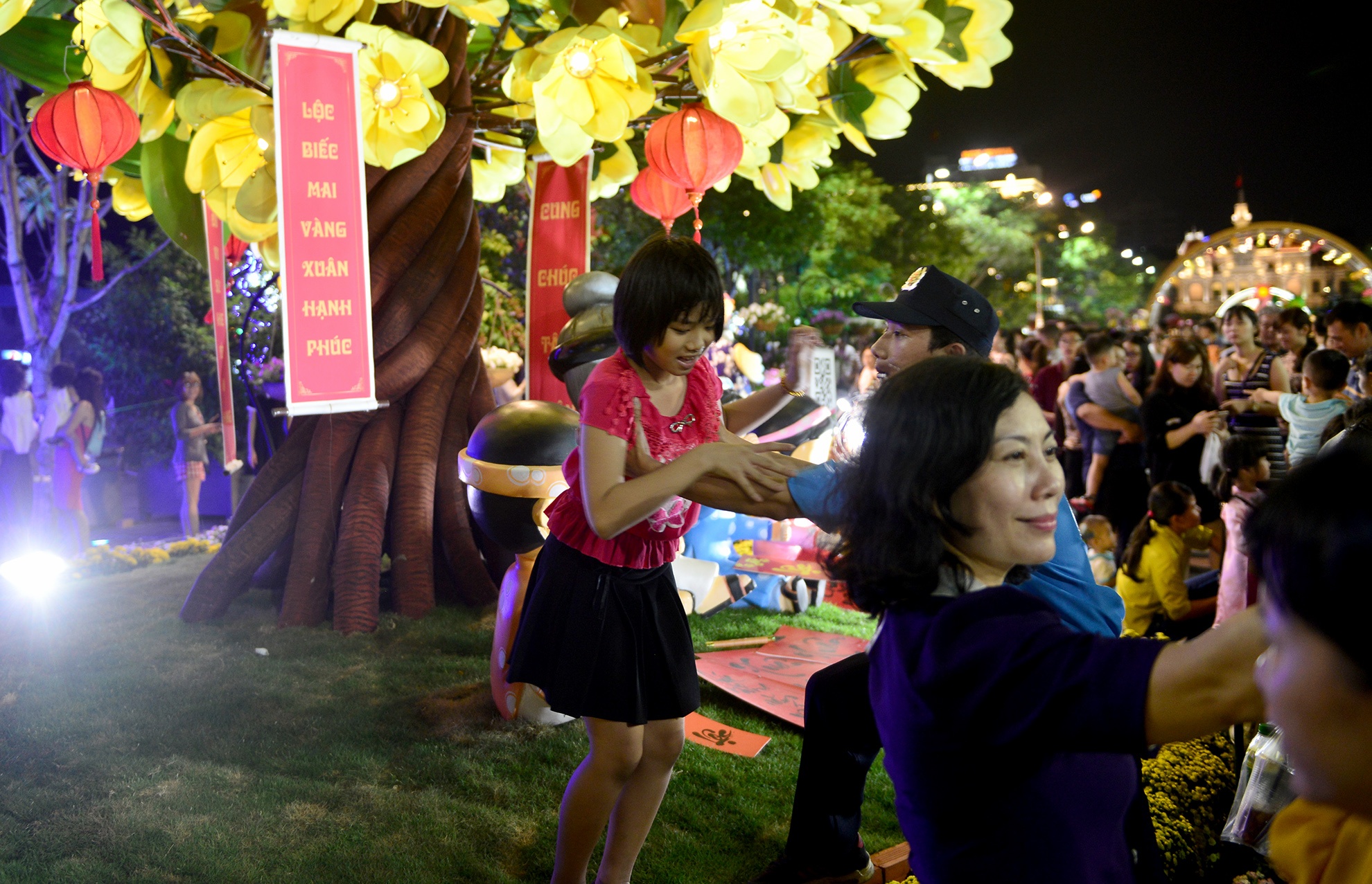 chom hoa mang ve khi duong hoa be mac anh 6