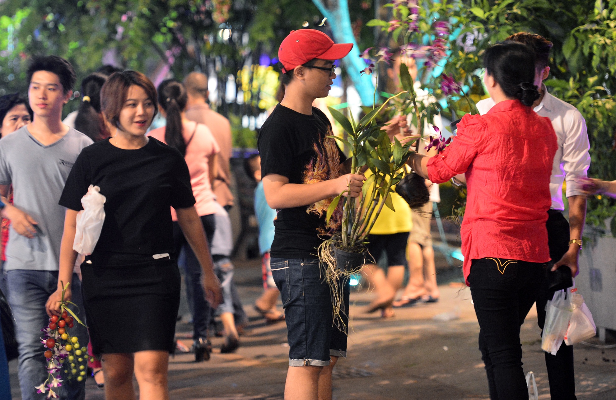 chom hoa mang ve khi duong hoa be mac anh 12