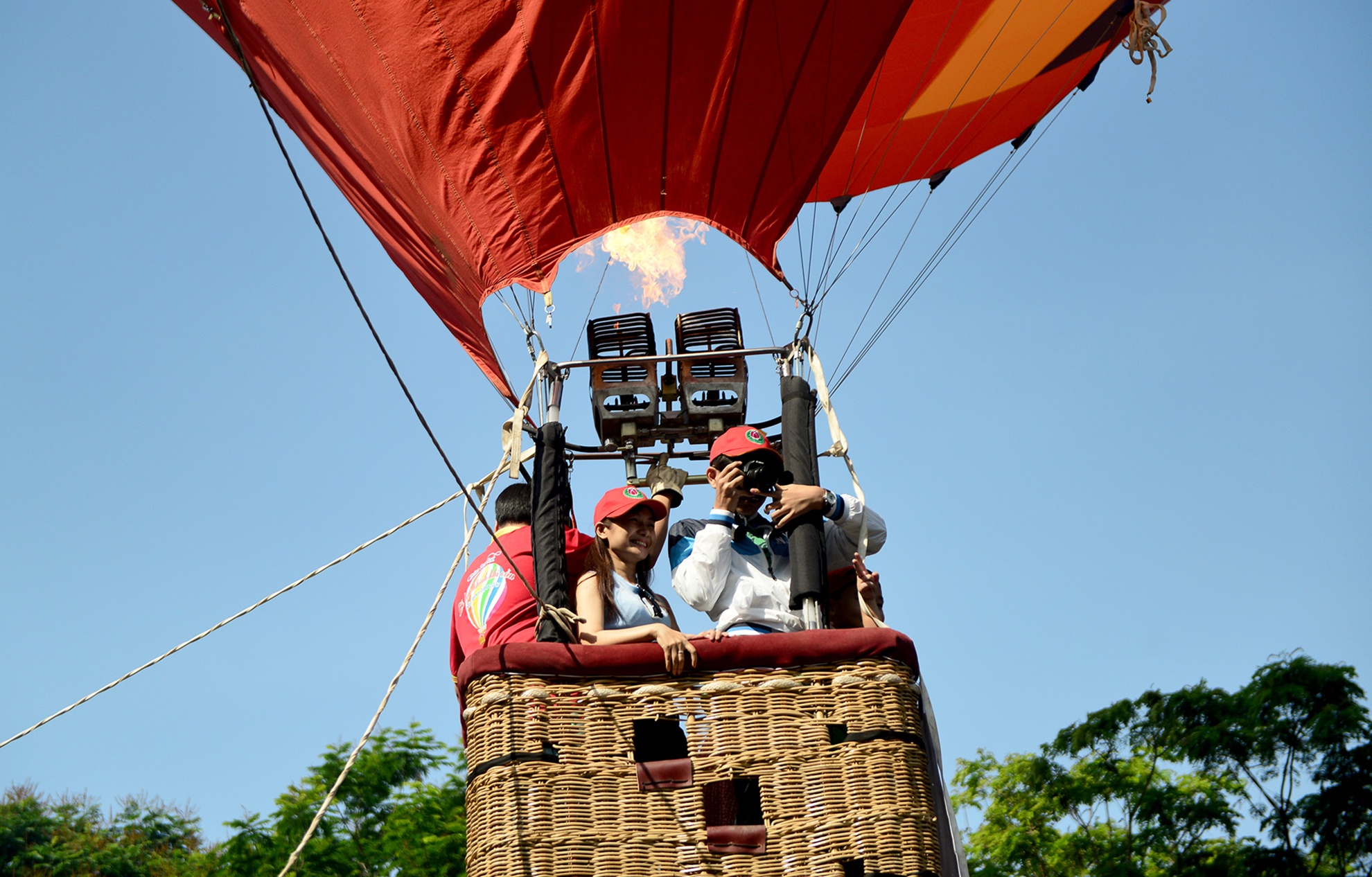 trai nghiem khinh khi cau o Sai Gon anh 8
