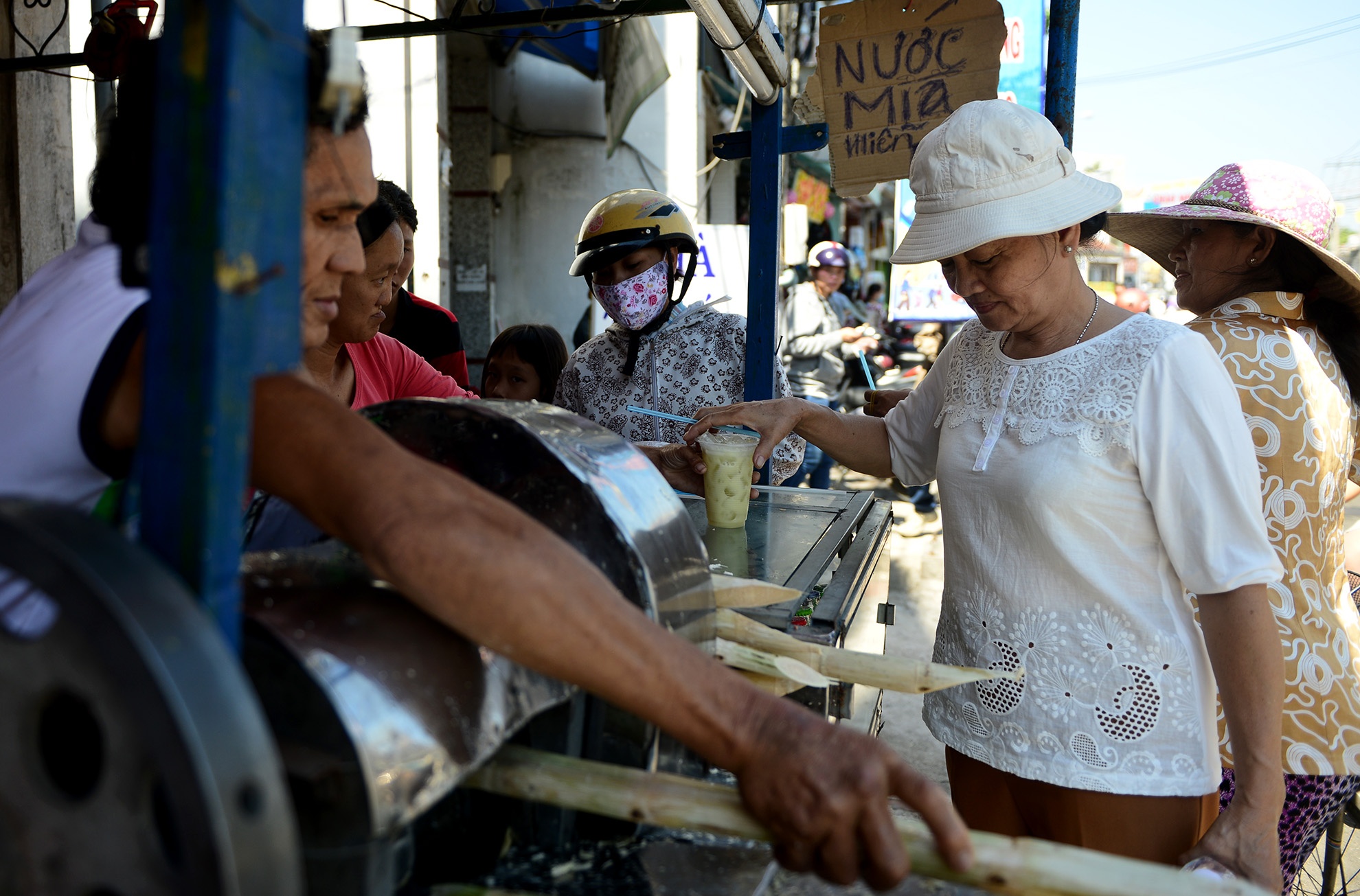 tuyen duong mien phi ngay ram o Binh Duong anh 20