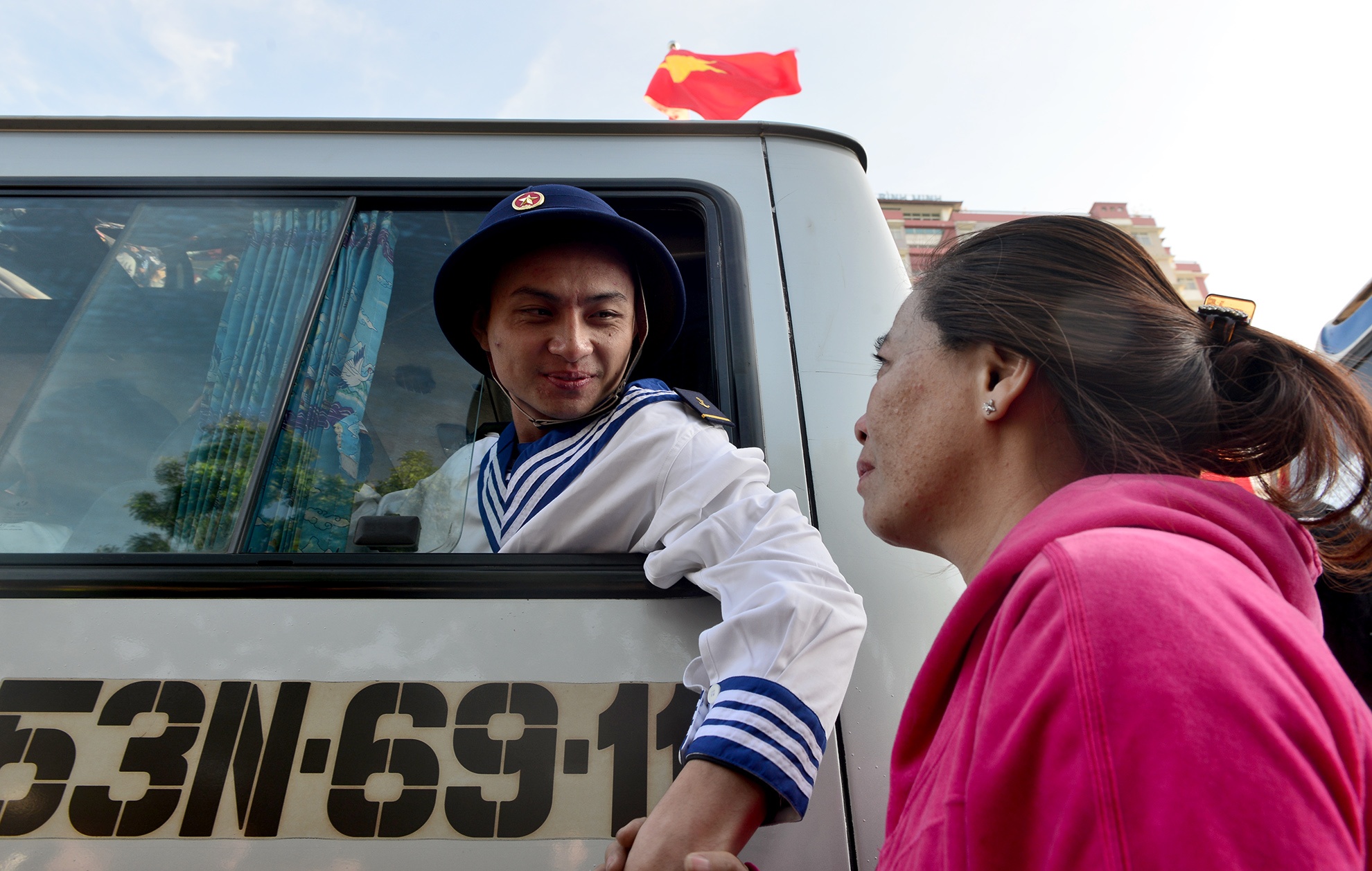 thanh nien TP.HCM bin rin len duong nhap ngu anh 13