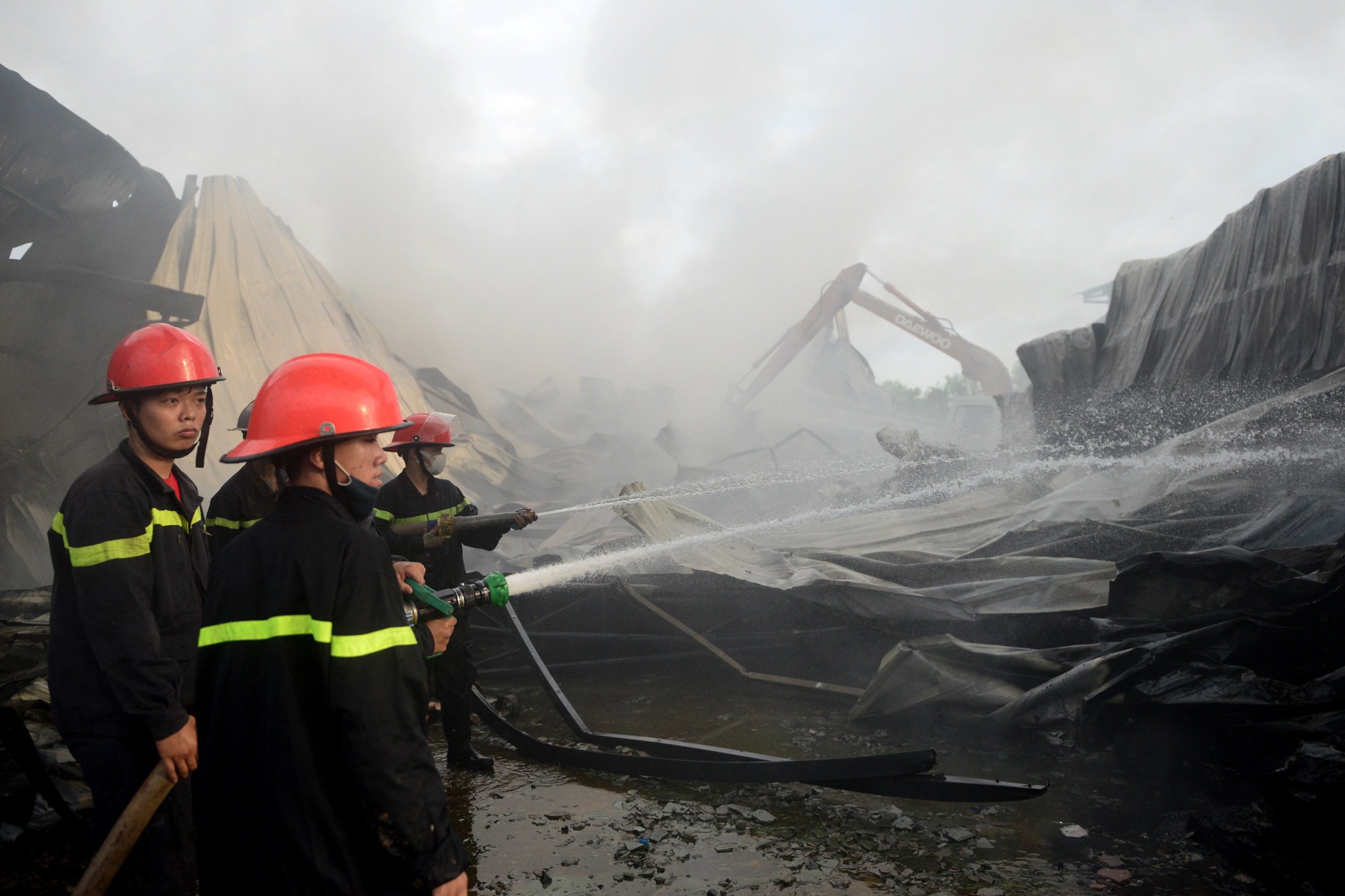 pha ton chua chay kho phe lieu anh 16