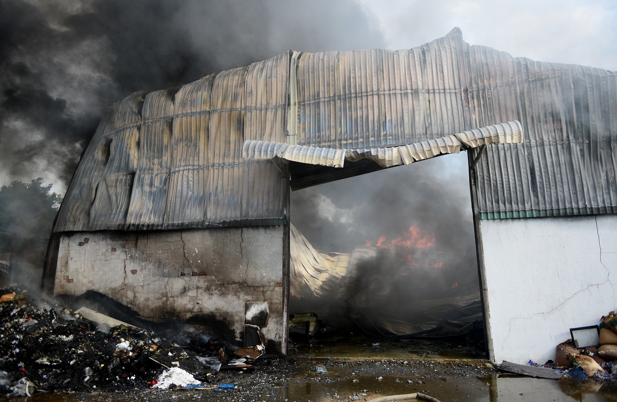 pha ton chua chay kho phe lieu anh 3