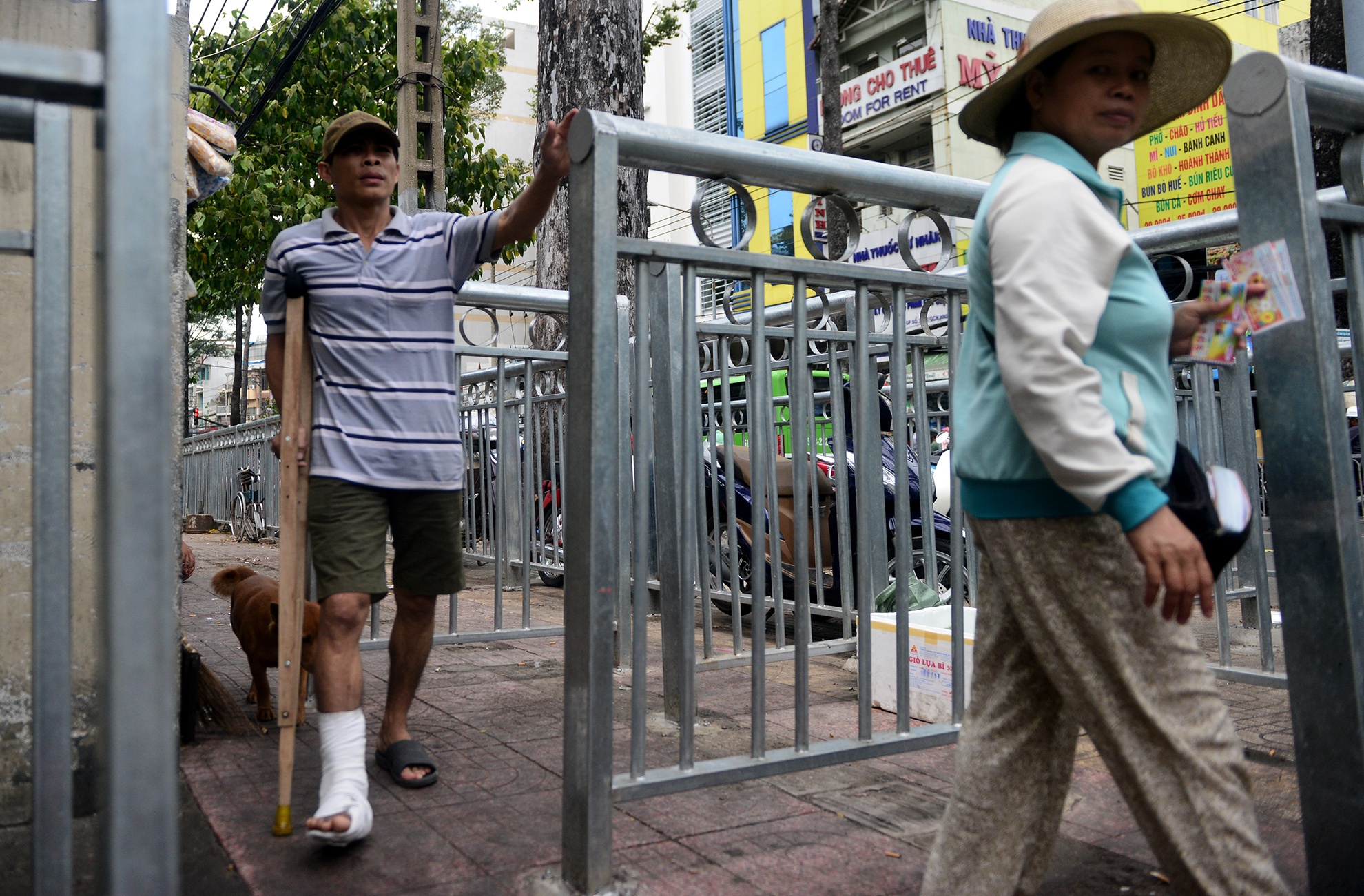 rao chan via he nhu chuong lon o Sai Gon anh 2