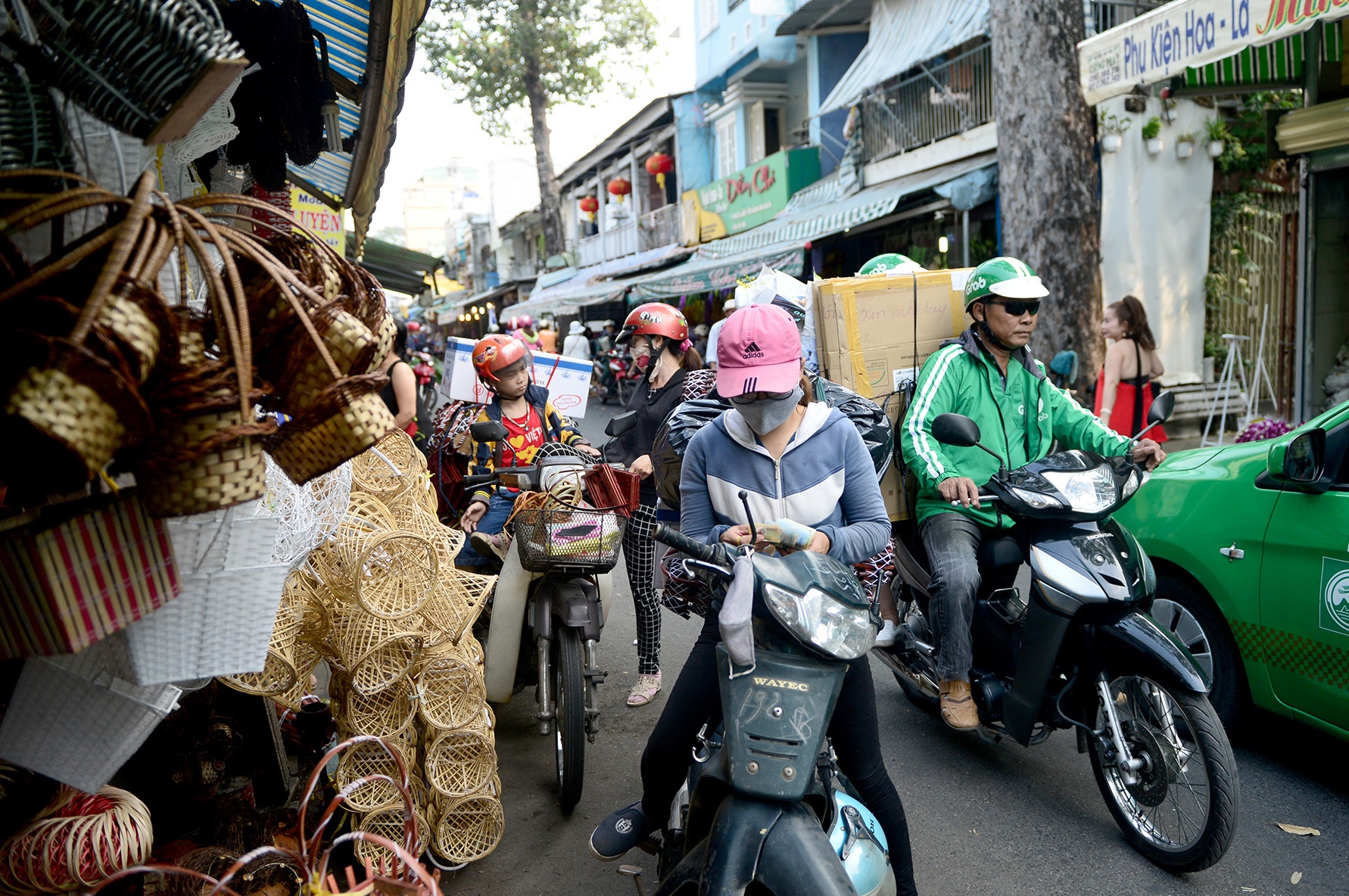 lan chiem via he,  long duong o cho hoa Ho Thi Ky anh 15