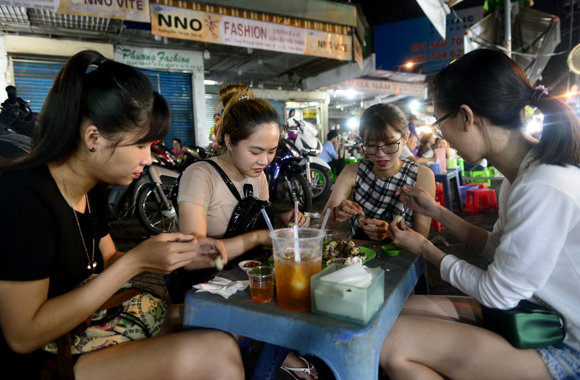 khu tap ket hang rong tap nap khach o Sai Gon anh 18