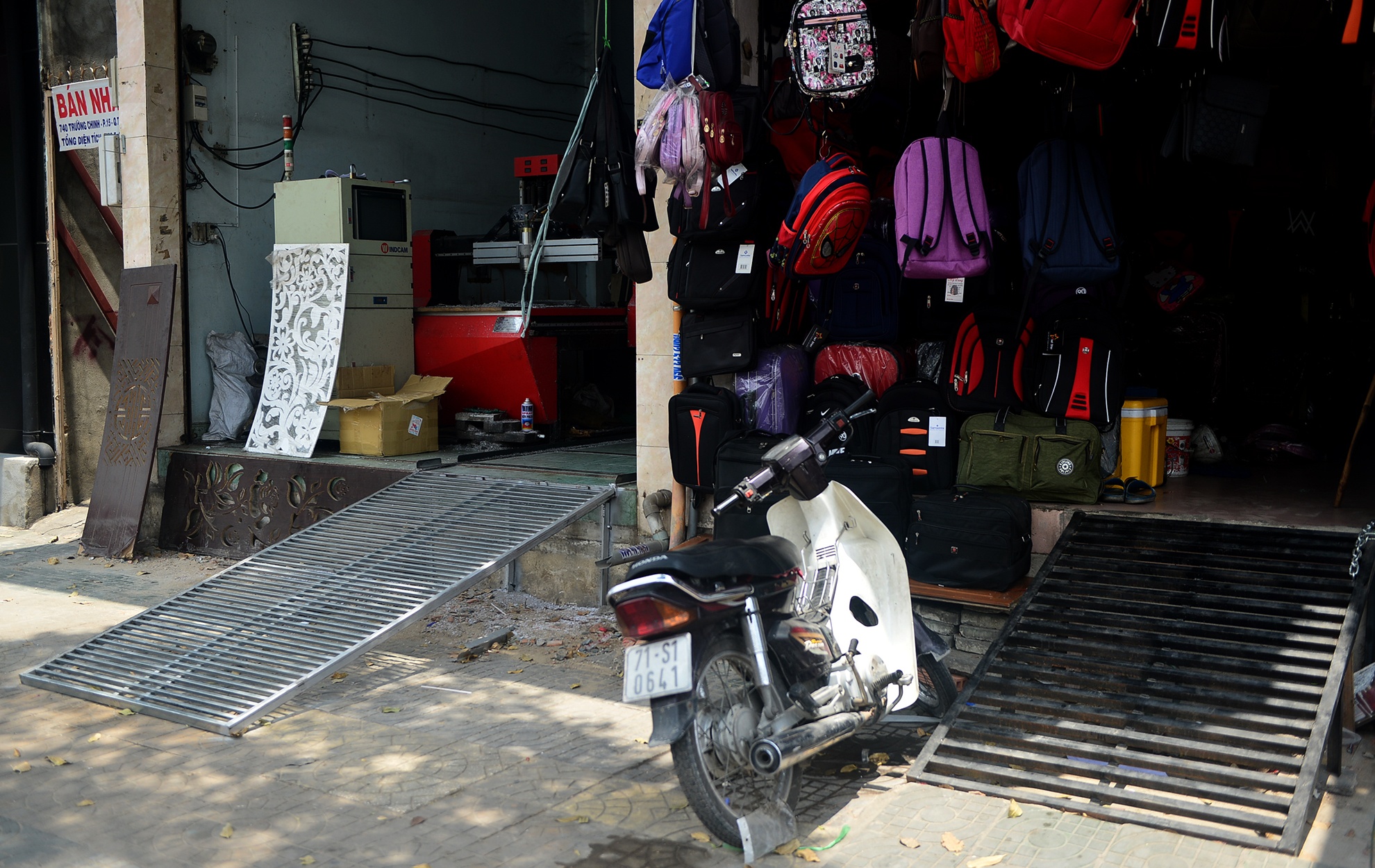 Lan chiem via he o Sai Gon anh 4